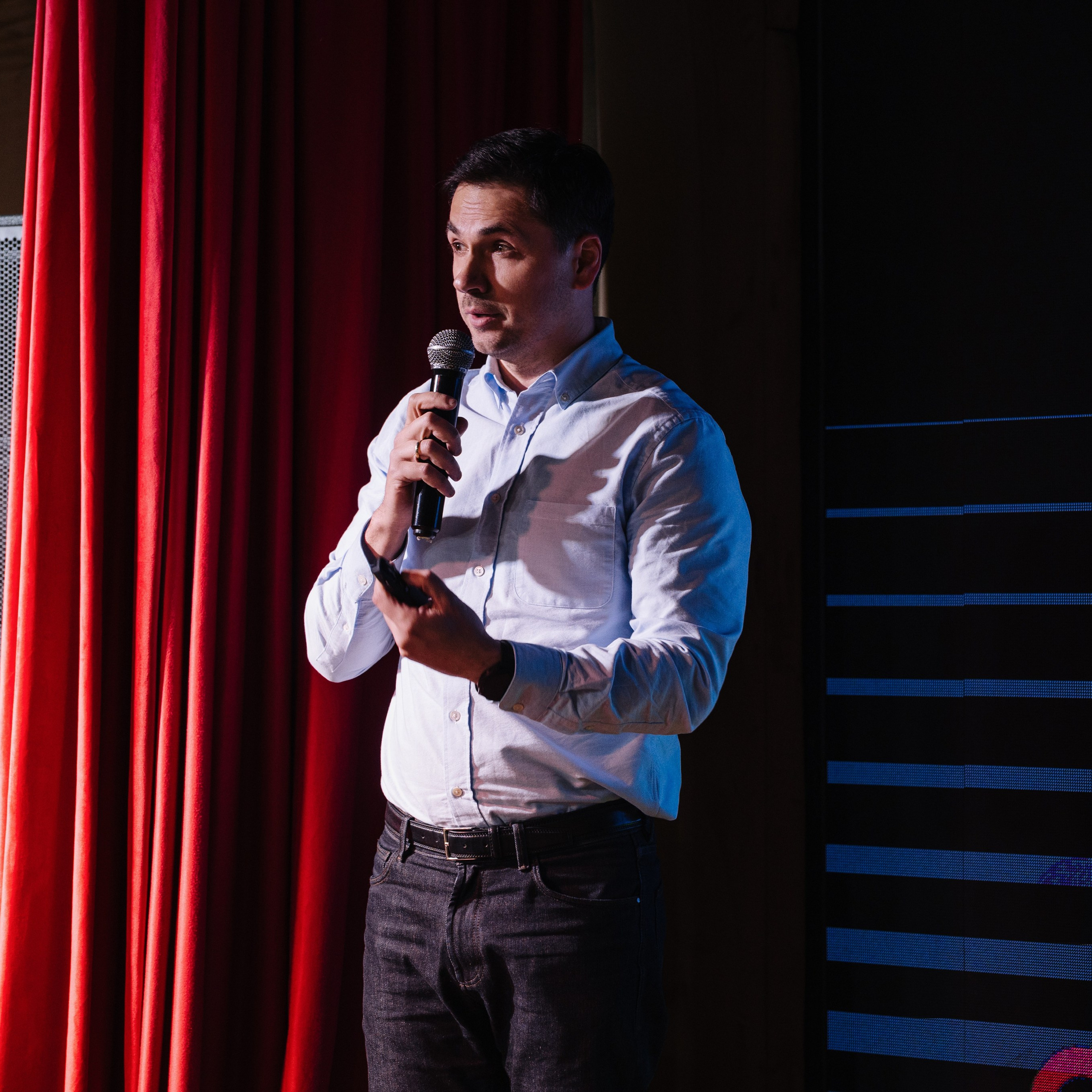 Фотограф в Алматы Кизилов Кирилл