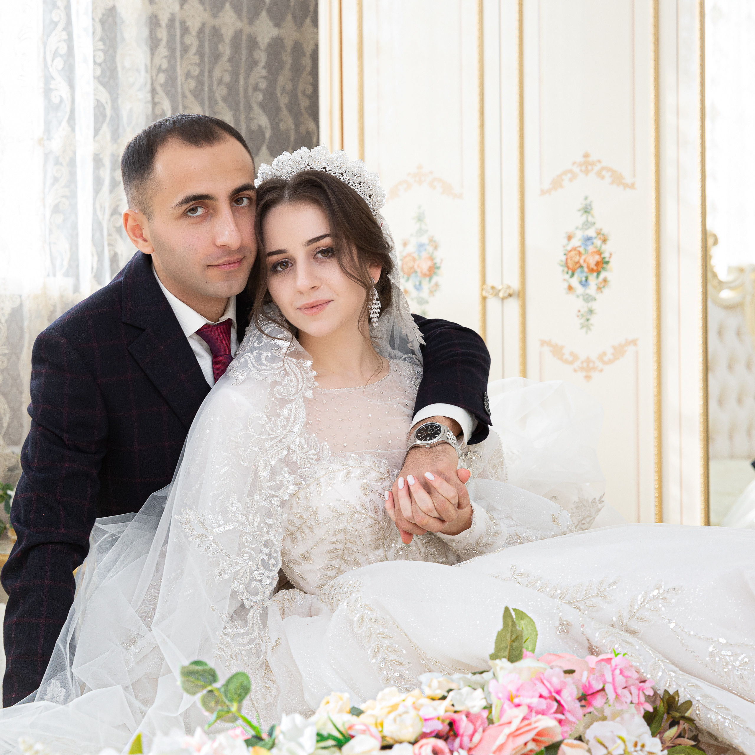 Альберт и Нуне