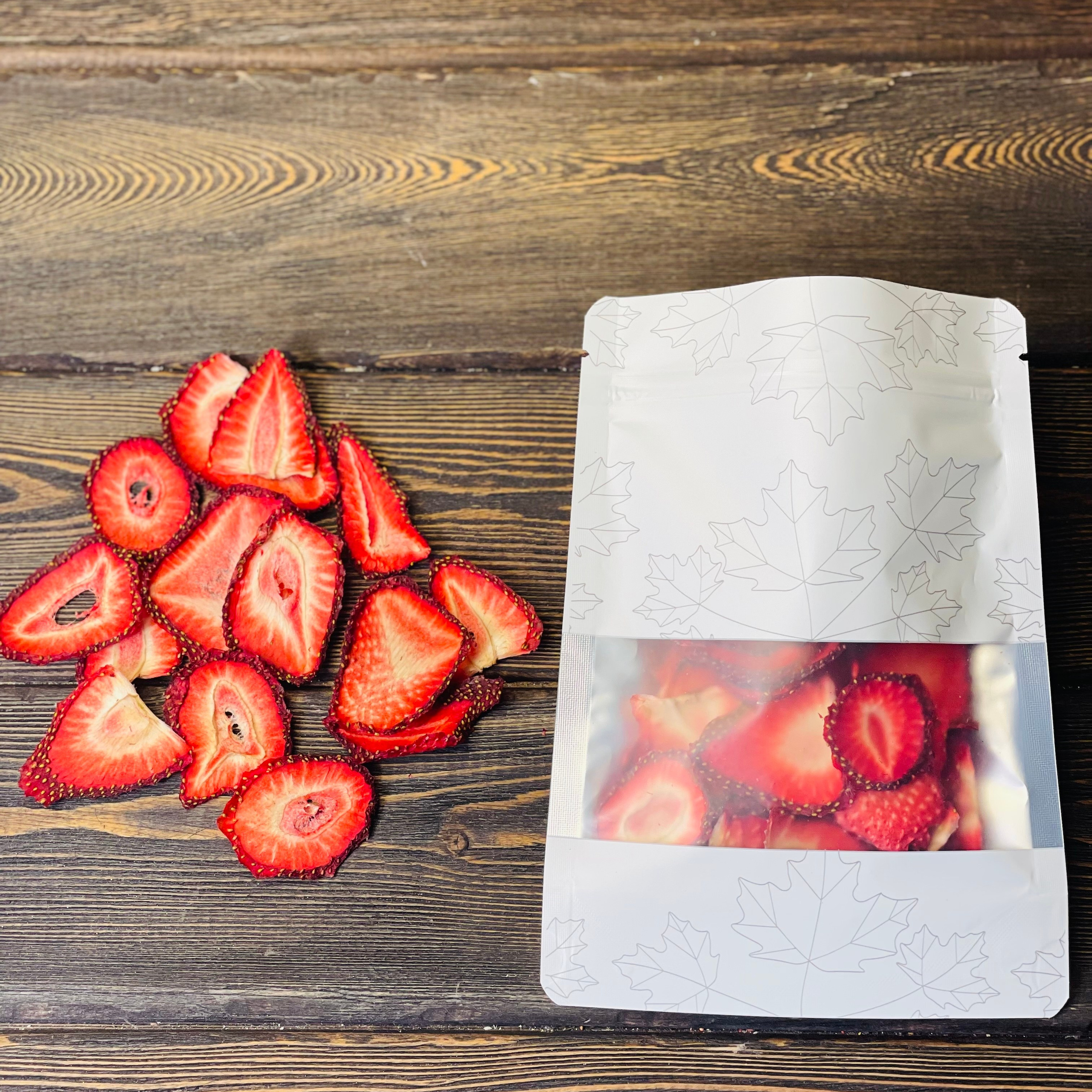 Клубника сушеная. Клубника в шоколаде в Сургуте