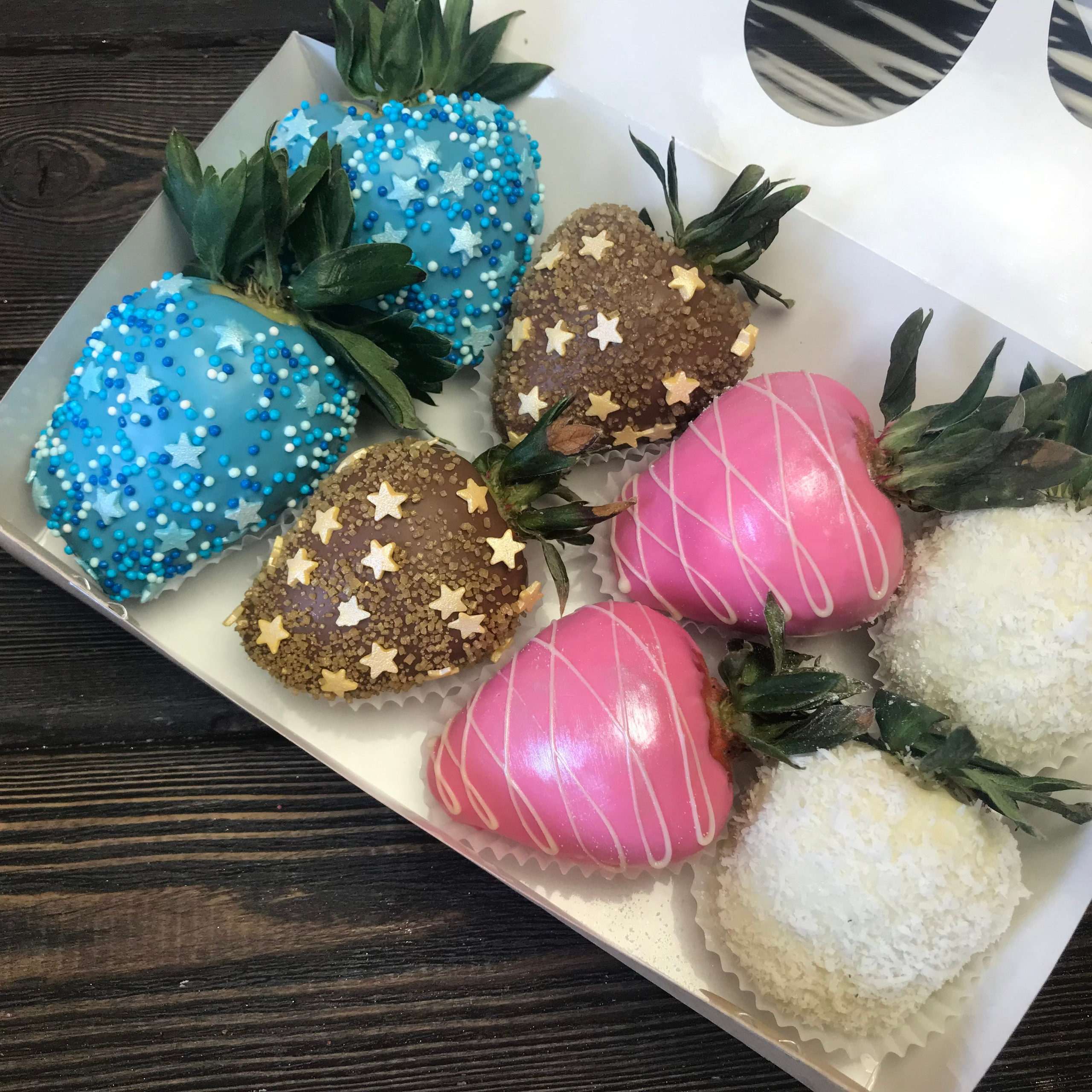 Набор Клубника в шоколаде «Звездное небо». Клубника в шоколаде в Сургуте