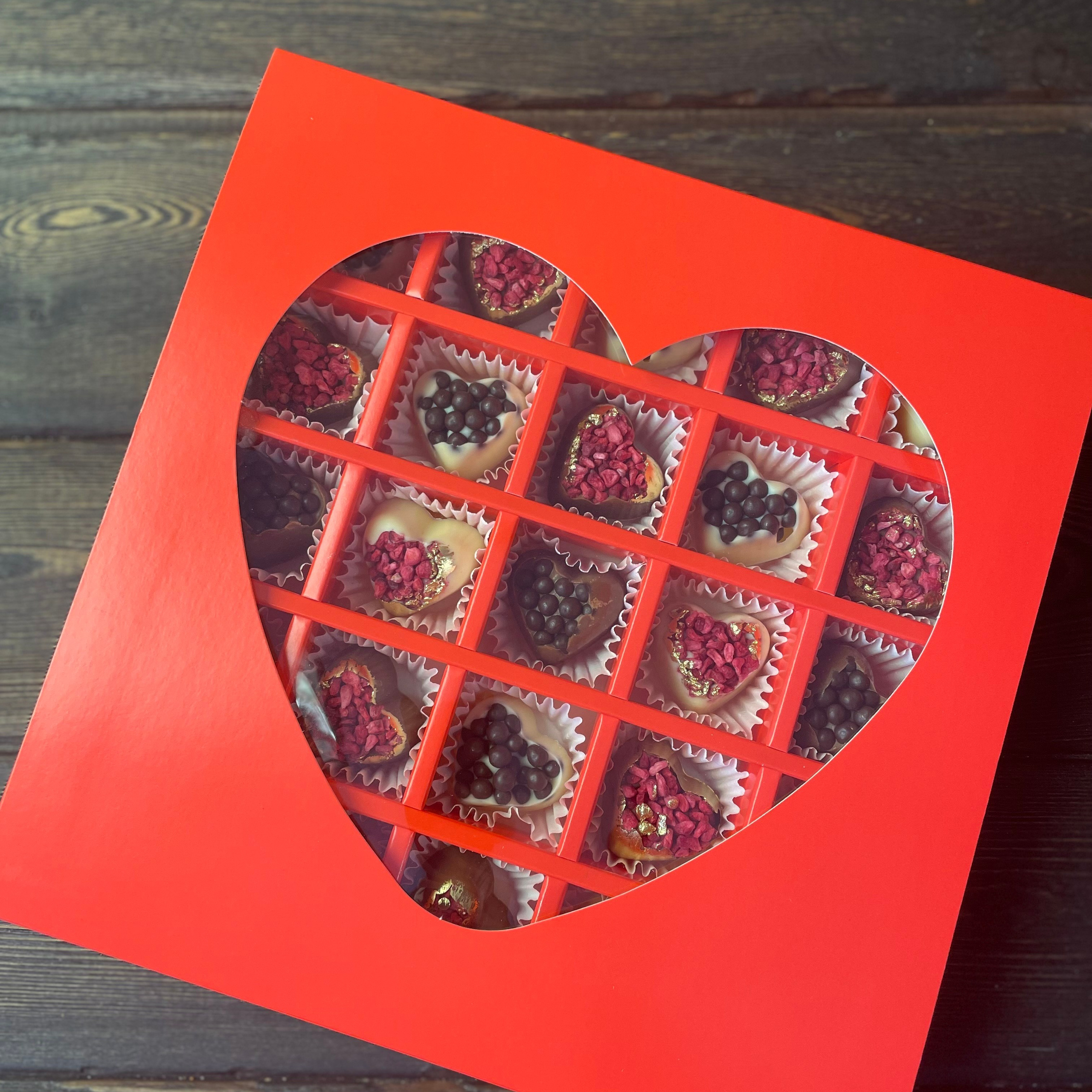 Шоколадные конфеты. Клубника в шоколаде в Сургуте