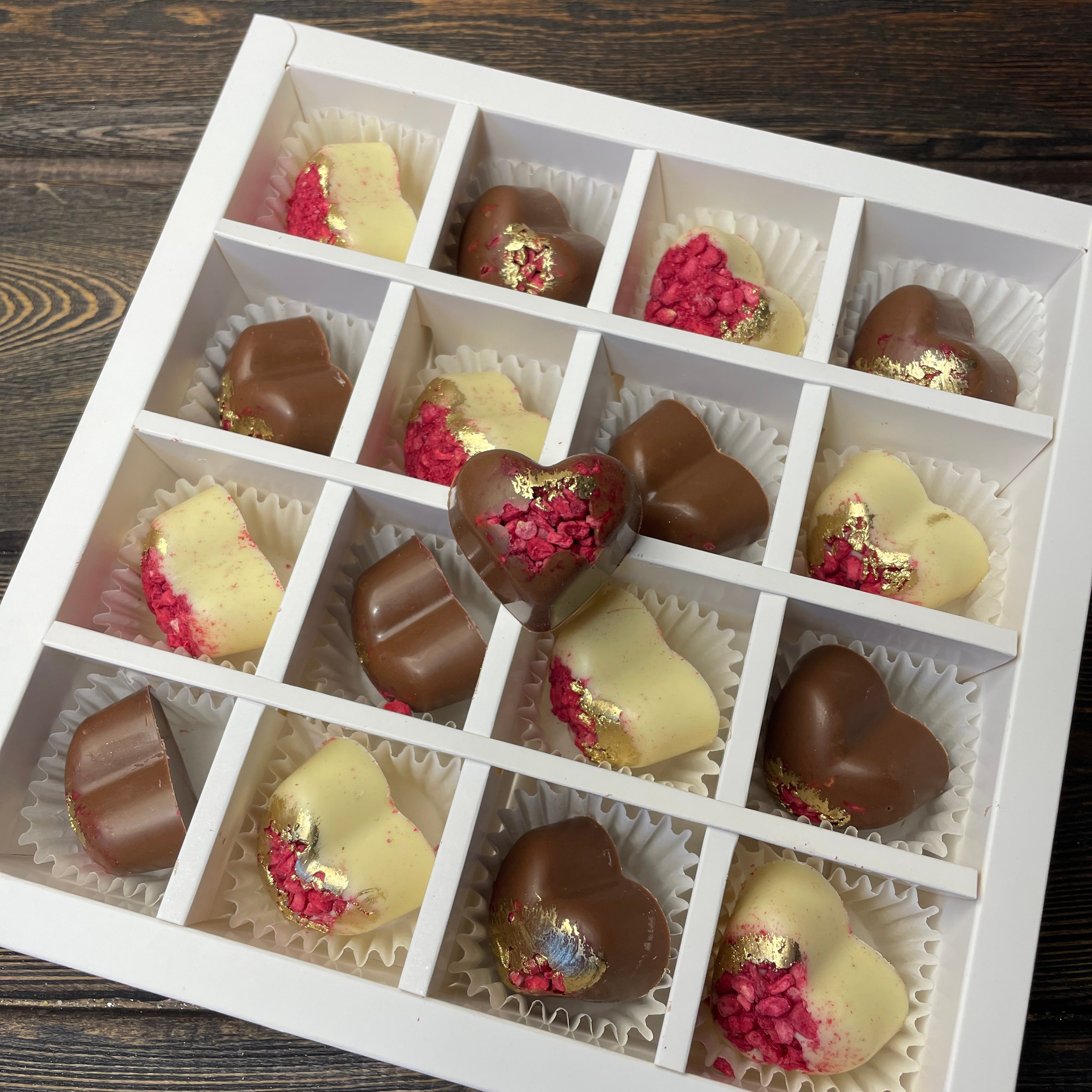 Шоколадные конфеты. Клубника в шоколаде в Сургуте