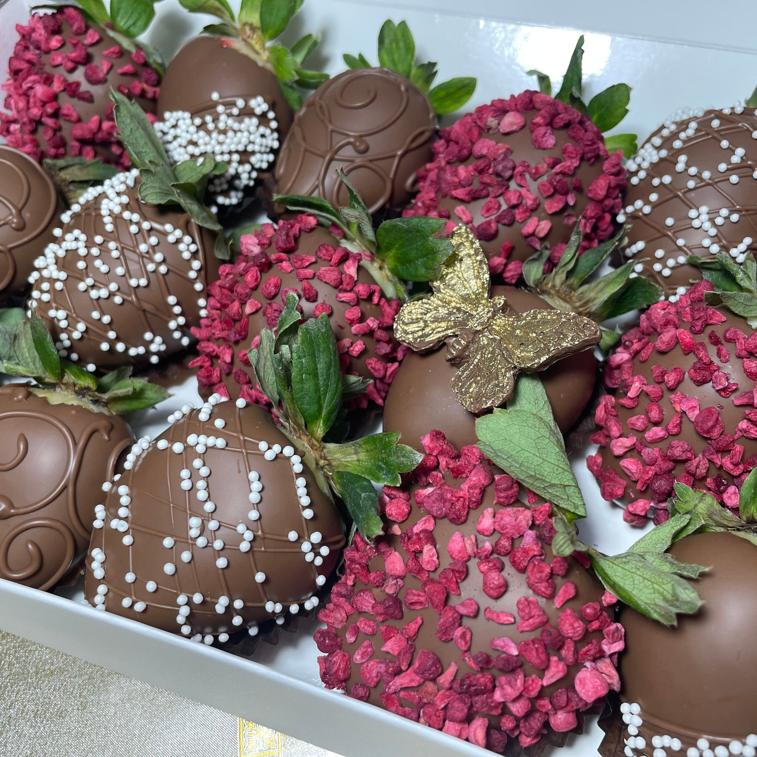 Набор Клубника в шоколаде «Ажурные бабочки». Клубника в шоколаде в Сургуте