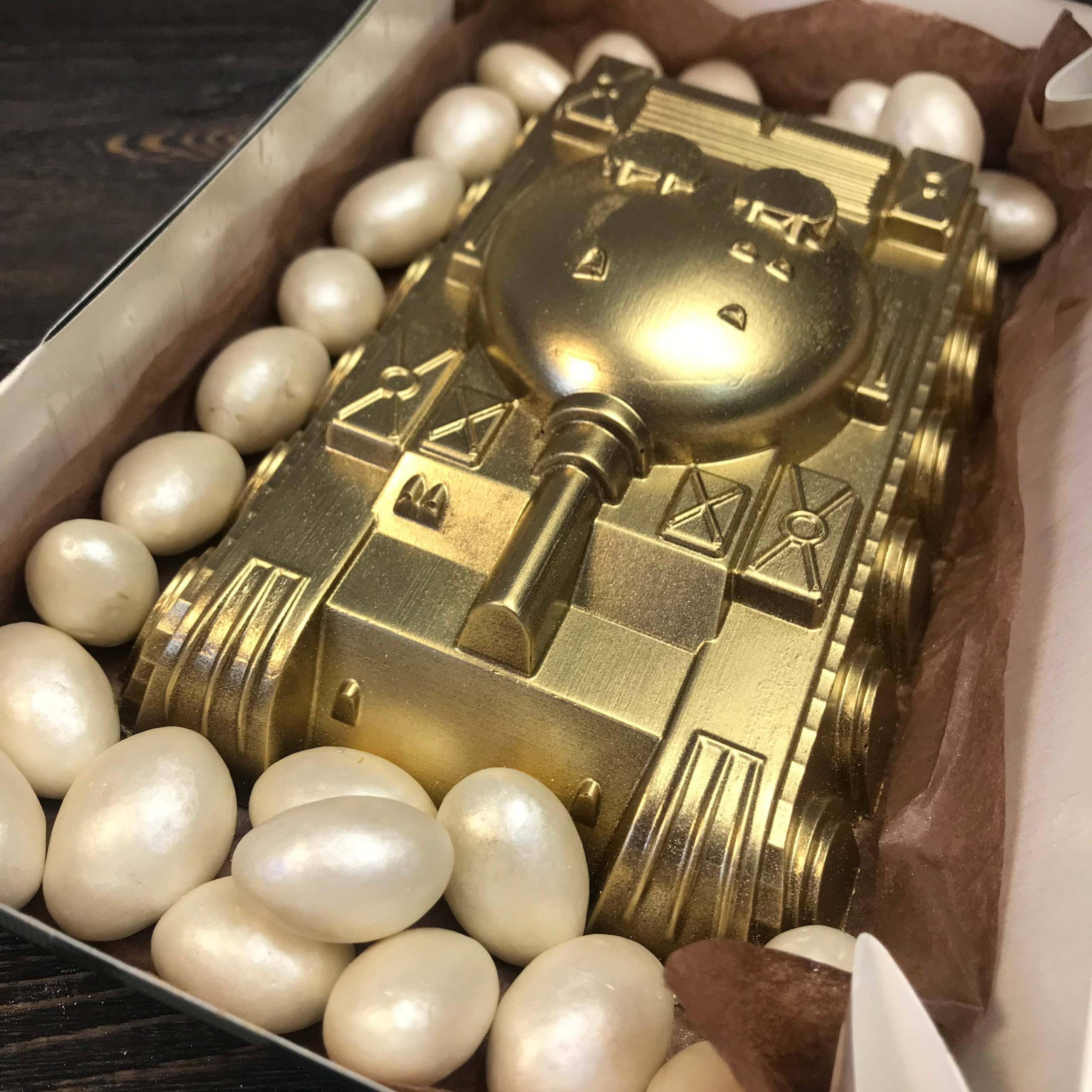 Шоколадный набор "Танк большой". Клубника в шоколаде в Сургуте