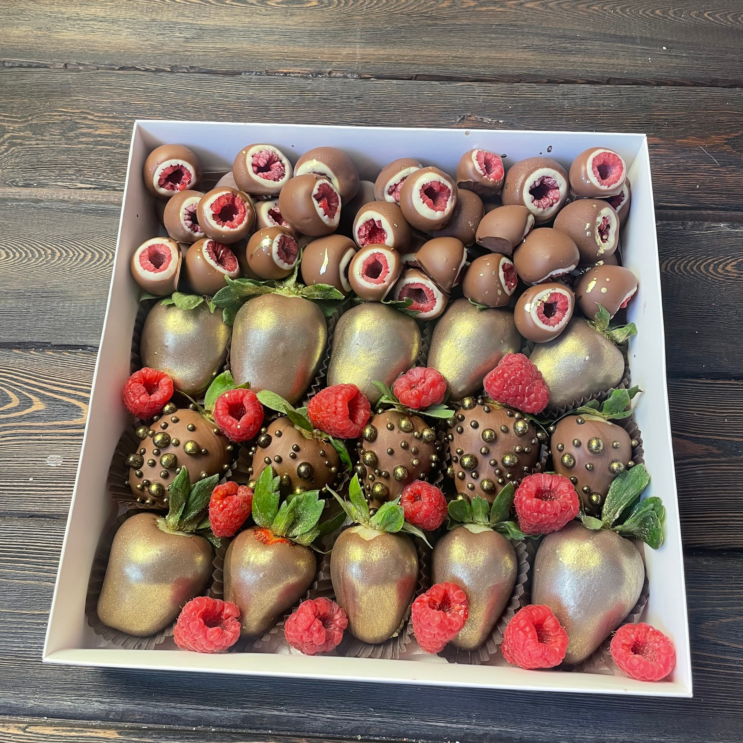 Набор Клубника в шоколаде «Вкус праздника». Клубника в шоколаде в Сургуте