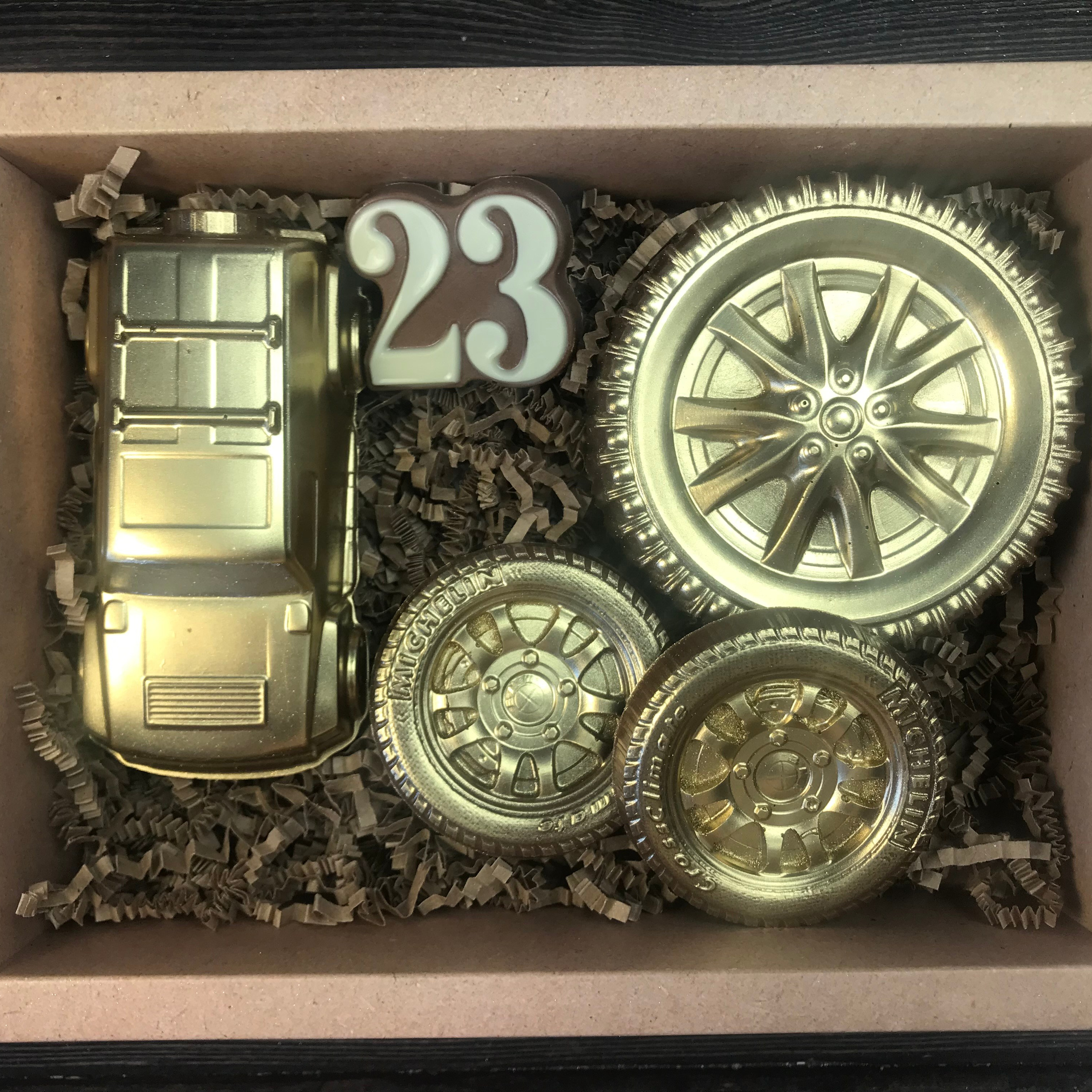 Шоколадный набор «Джип». Клубника в шоколаде в Сургуте