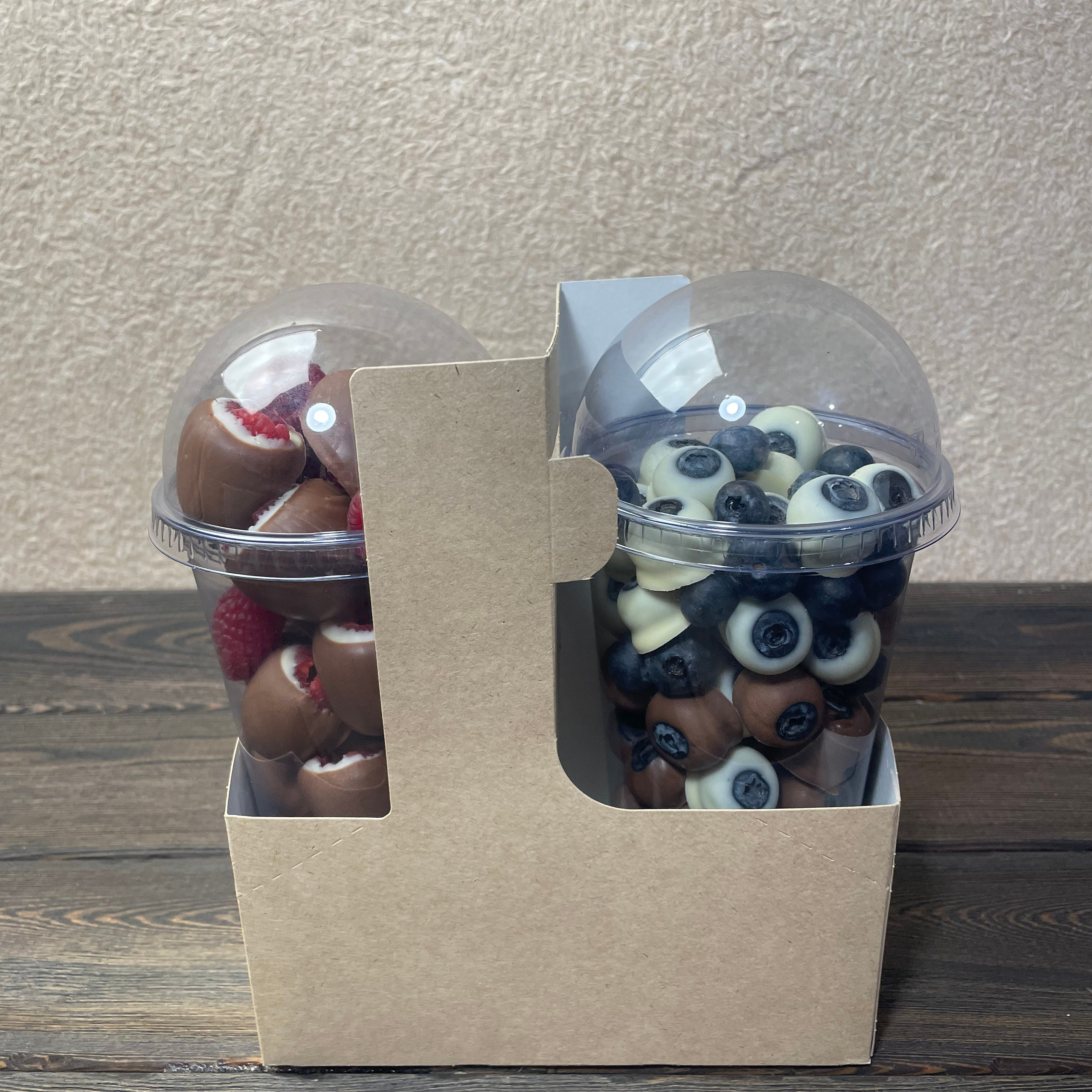 Ягоды в шоколаде «Сладкий дуэт». Клубника в шоколаде в Сургуте