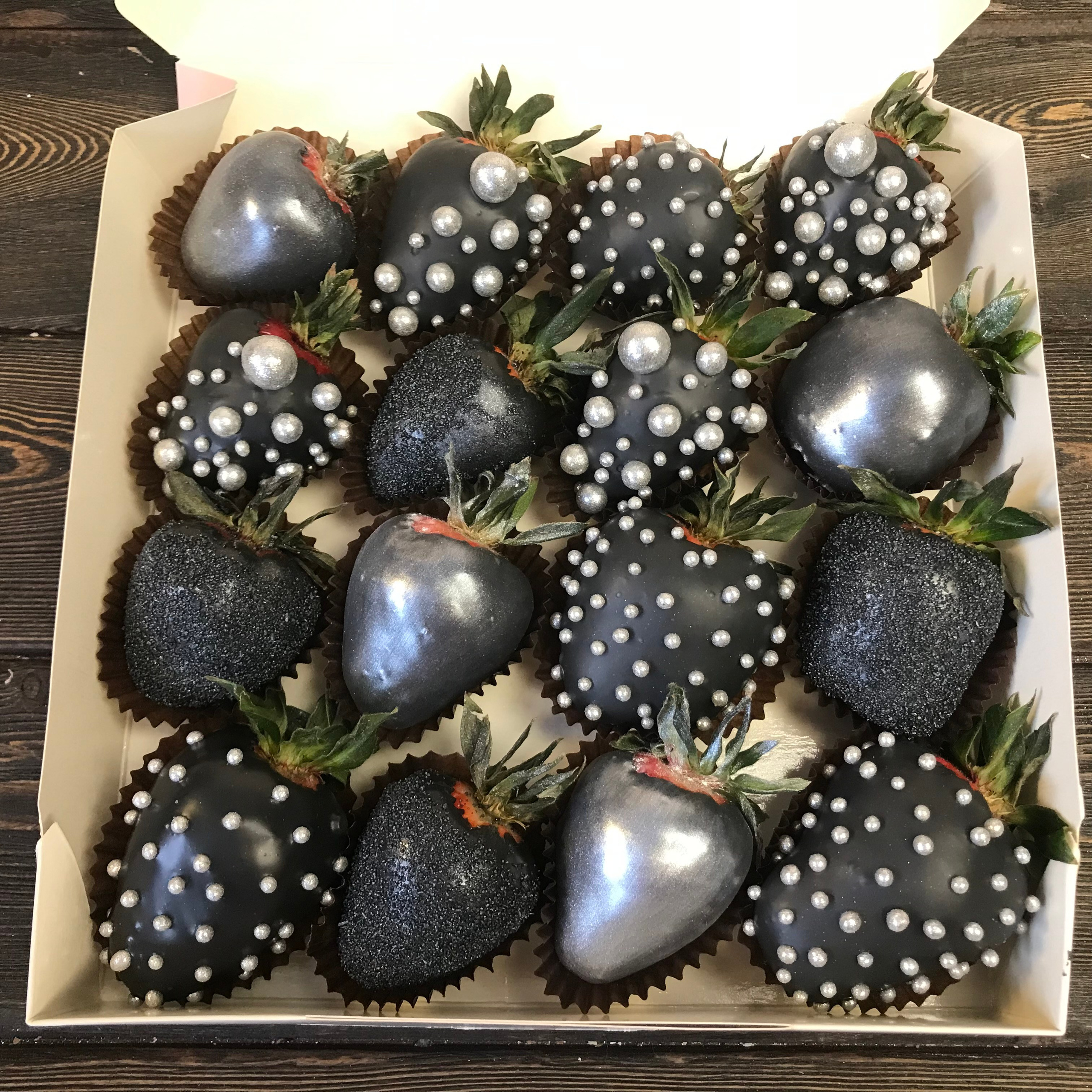 Набор Клубника в шоколаде «Total black». Клубника в шоколаде в Сургуте