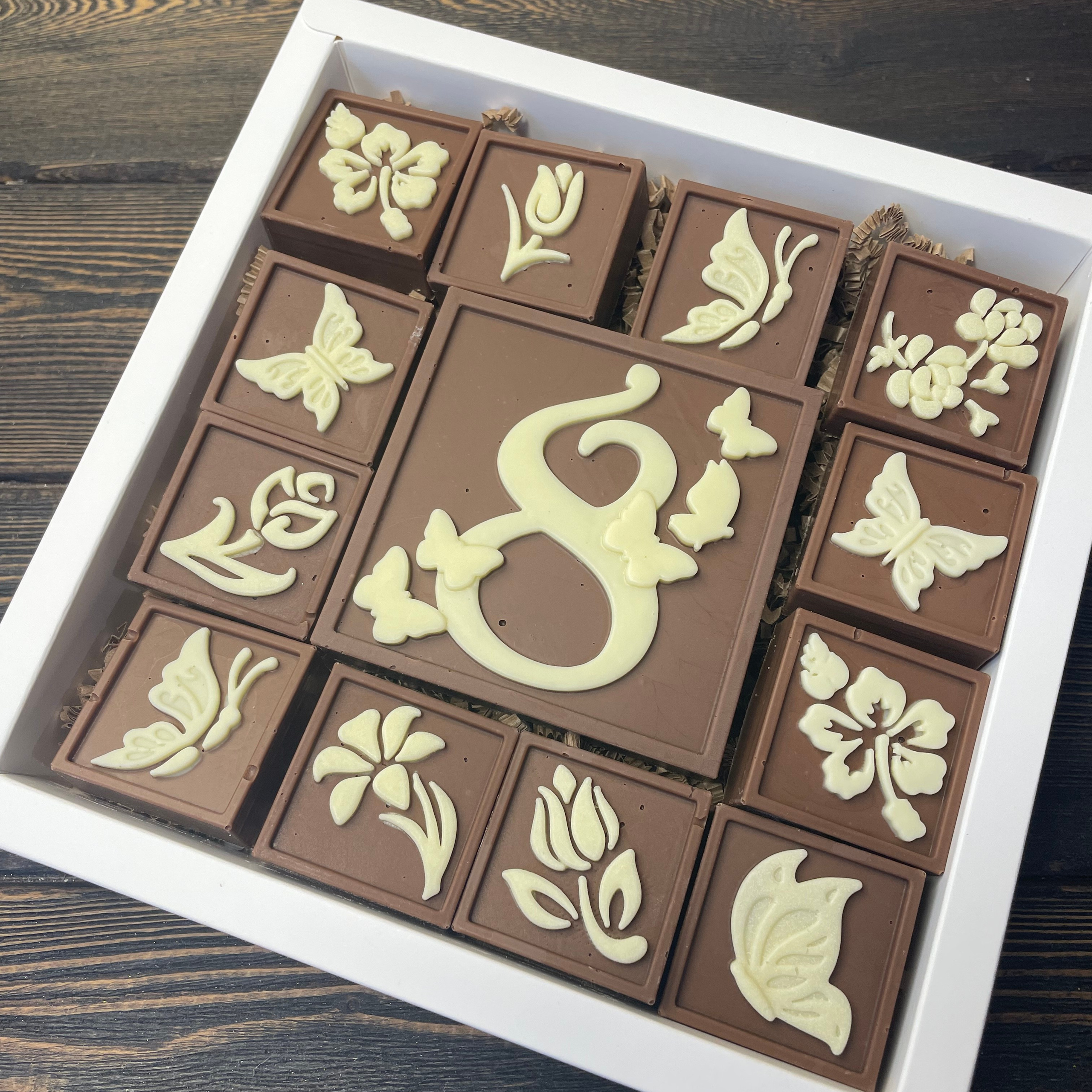 Шоколадный набор «8 марта». Клубника в шоколаде в Сургуте