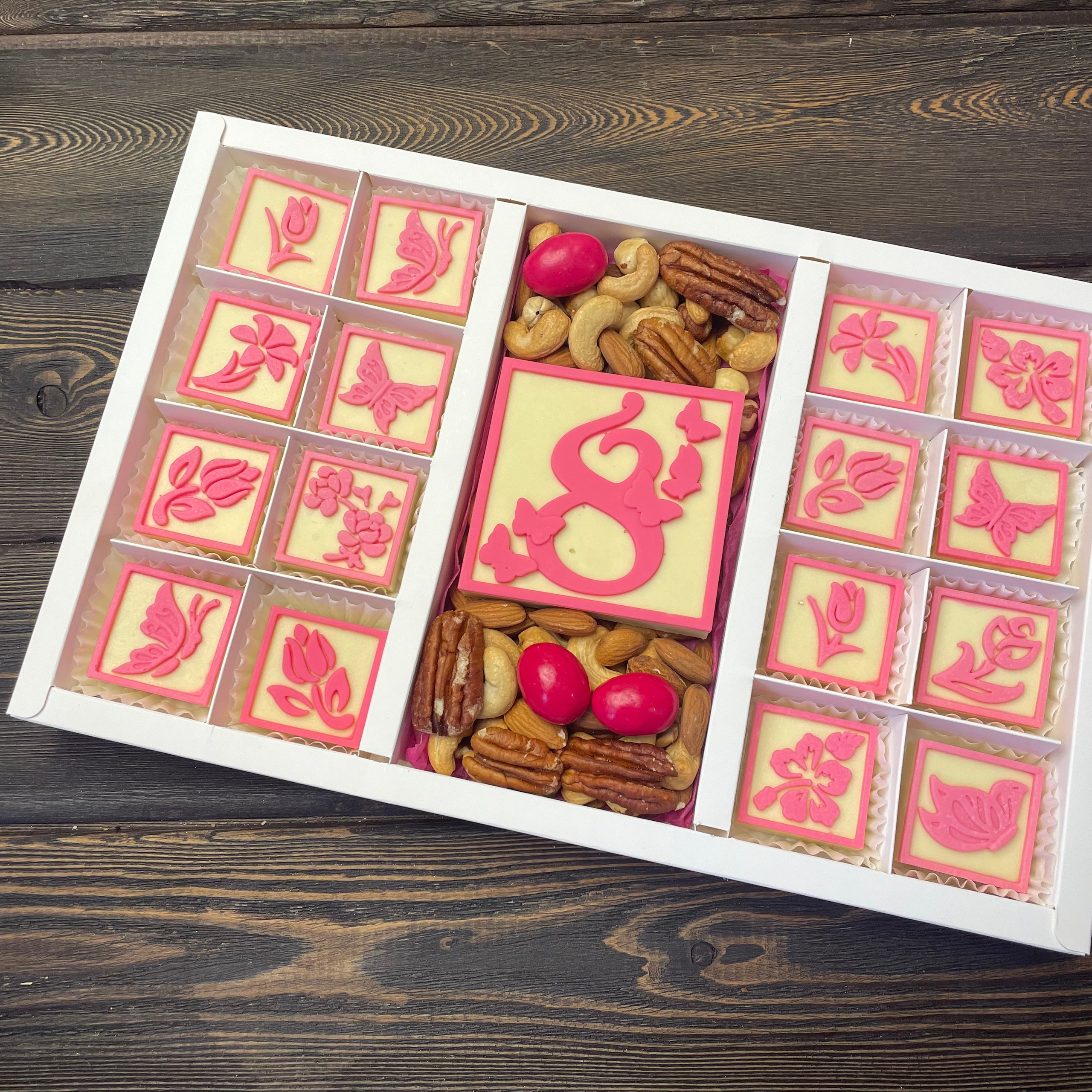 Шоколадные конфеты. Клубника в шоколаде в Сургуте