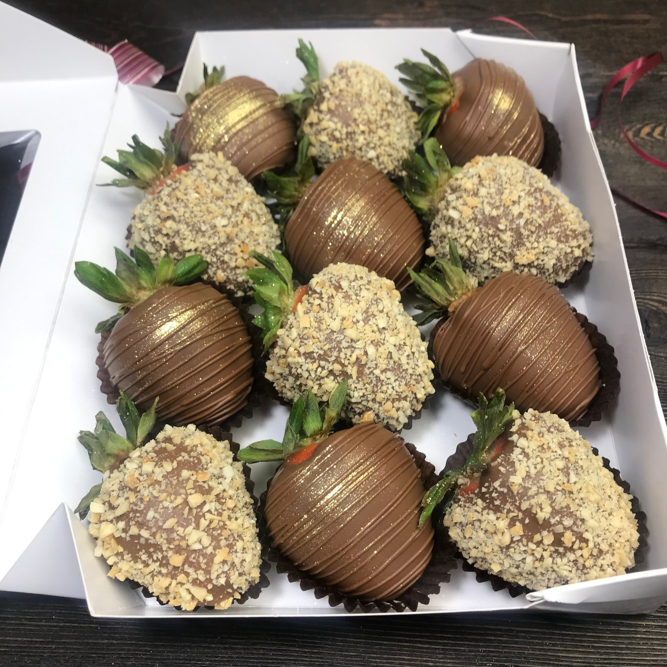 Набор Клубника в шоколаде «Романтический вечер». Клубника в шоколаде в Сургуте