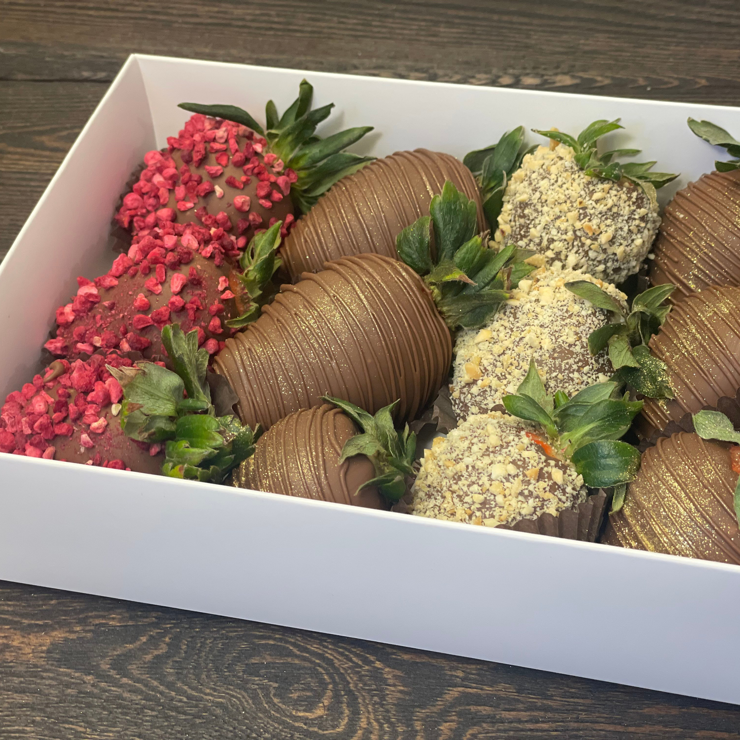 Набор Клубника в шоколаде «Влечение». Клубника в шоколаде в Сургуте