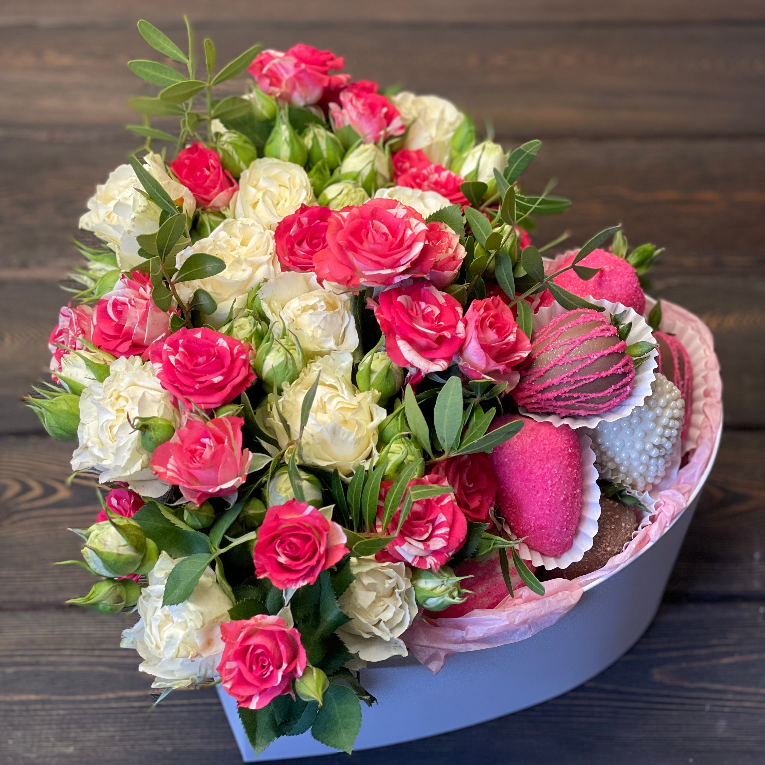 Сердце клубника в шоколаде «Радость встречи». Клубника в шоколаде в Сургуте