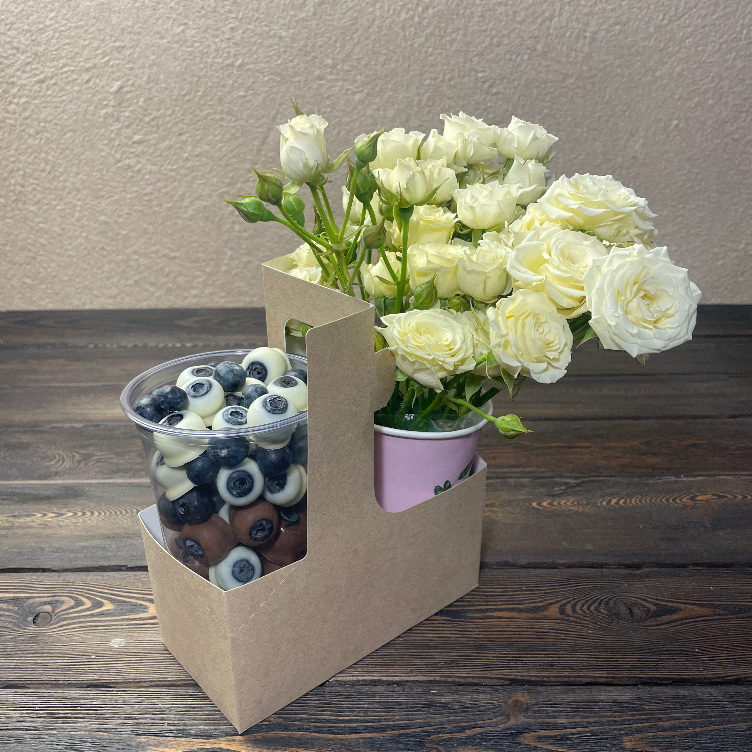 Набор Голубика в шоколаде. Клубника в шоколаде в Сургуте