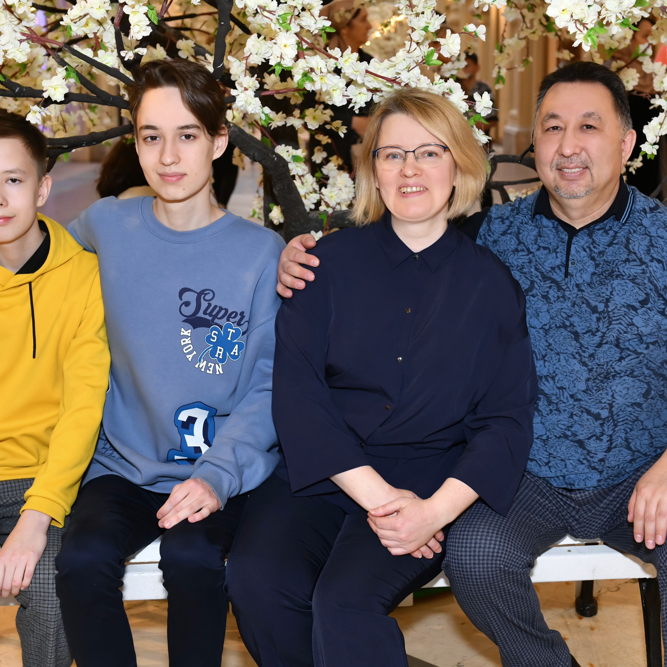 Семья в Гуме