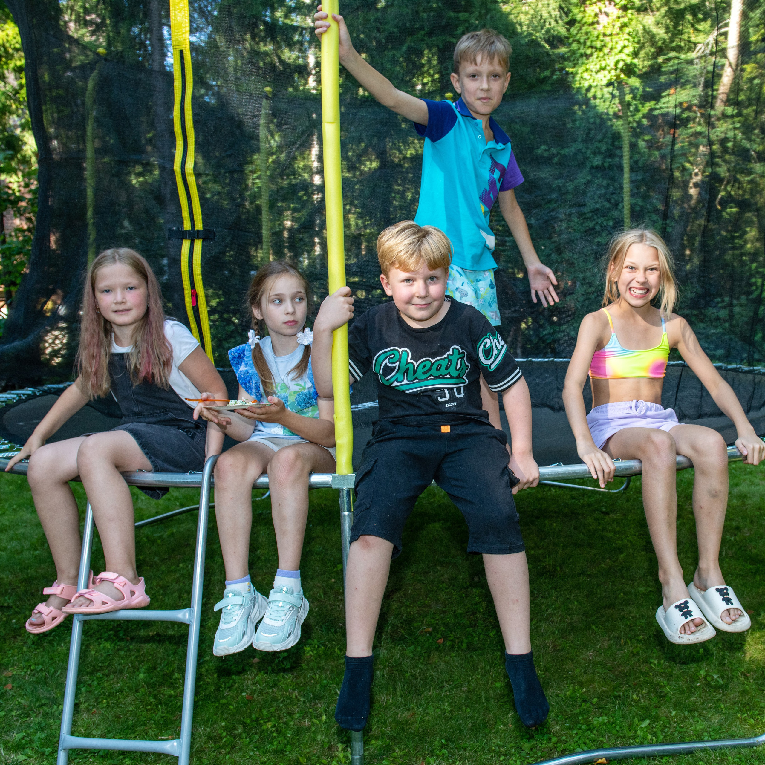 День рождения Михаила. Коттеджный посёлок