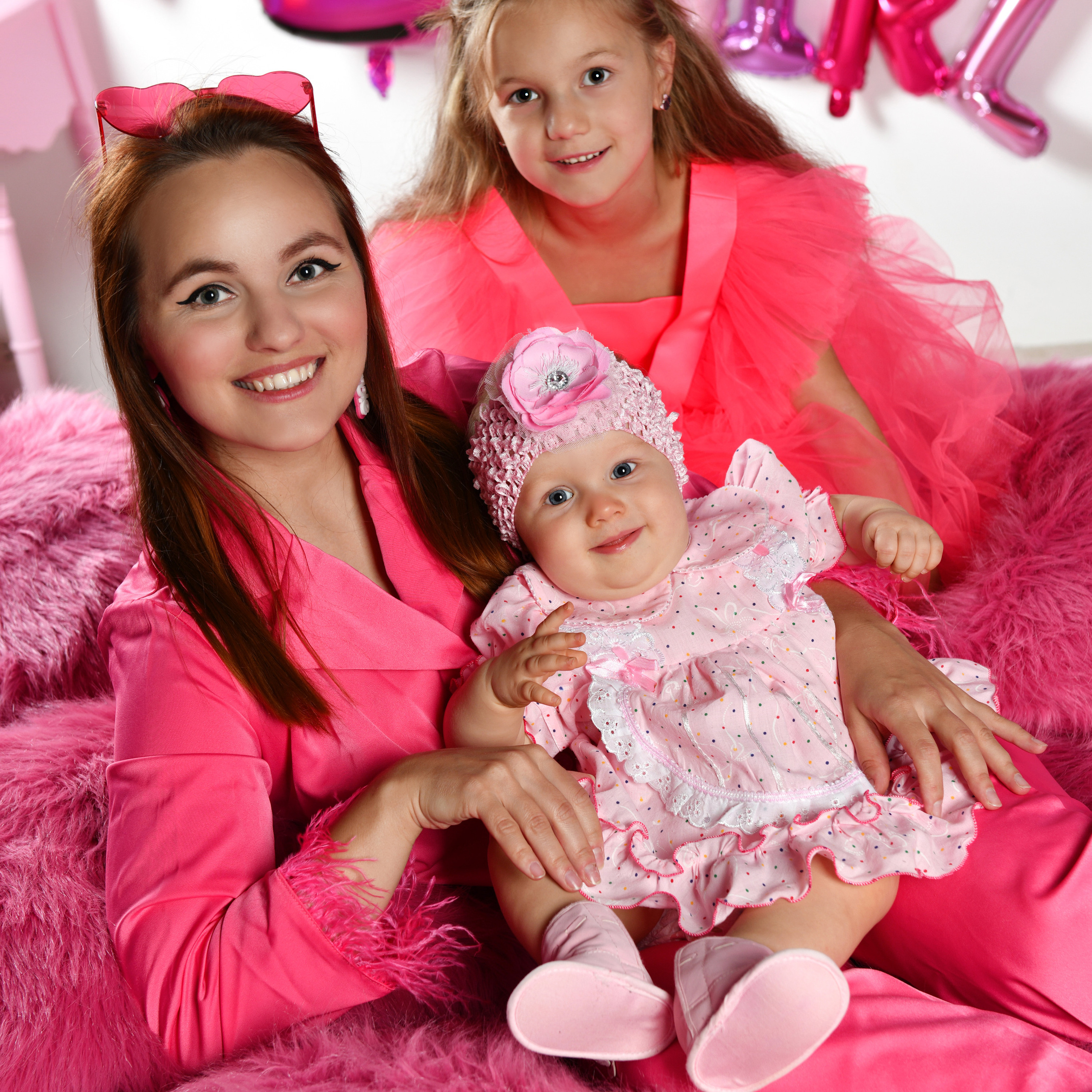 Диана с семьей