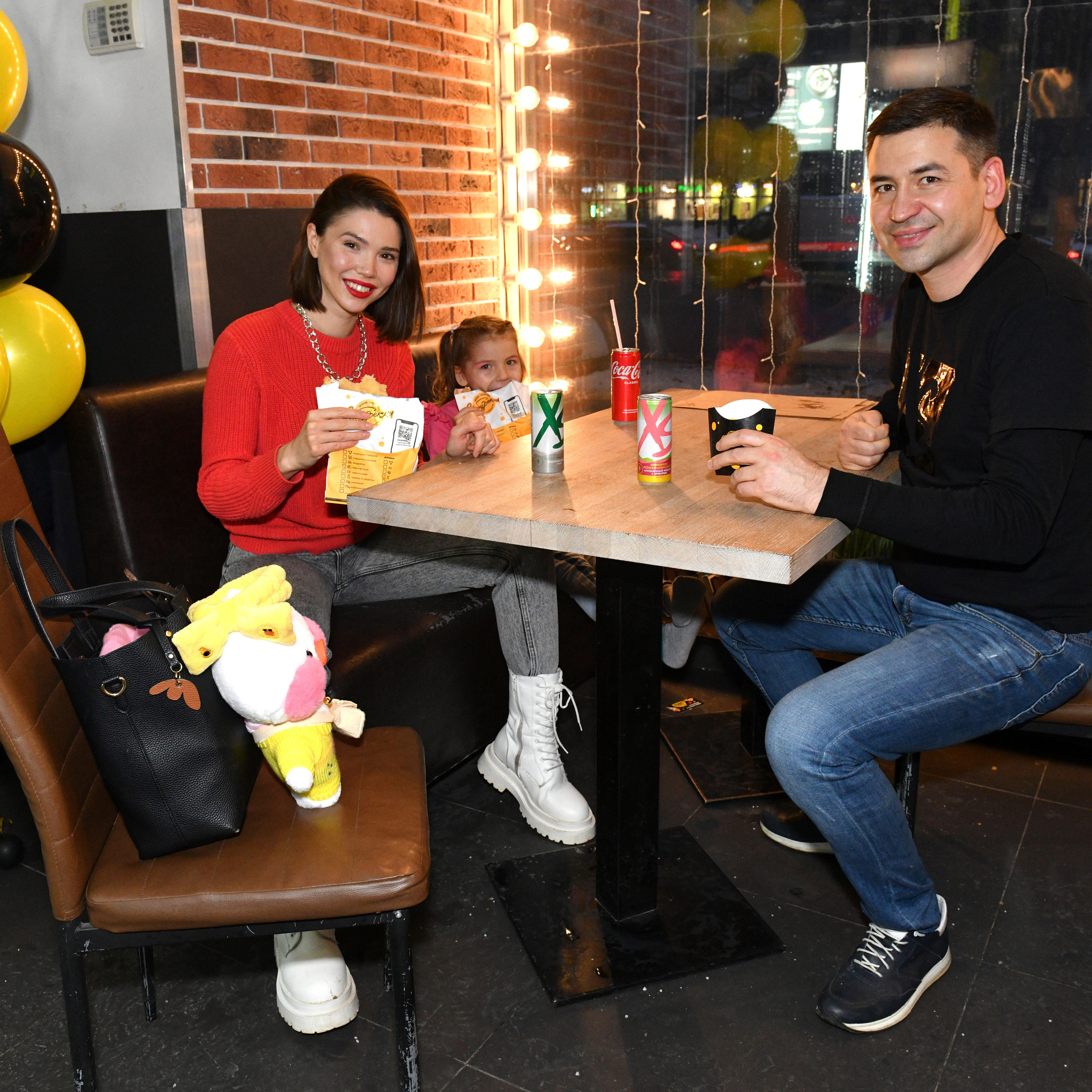 Контент для Чебуречной