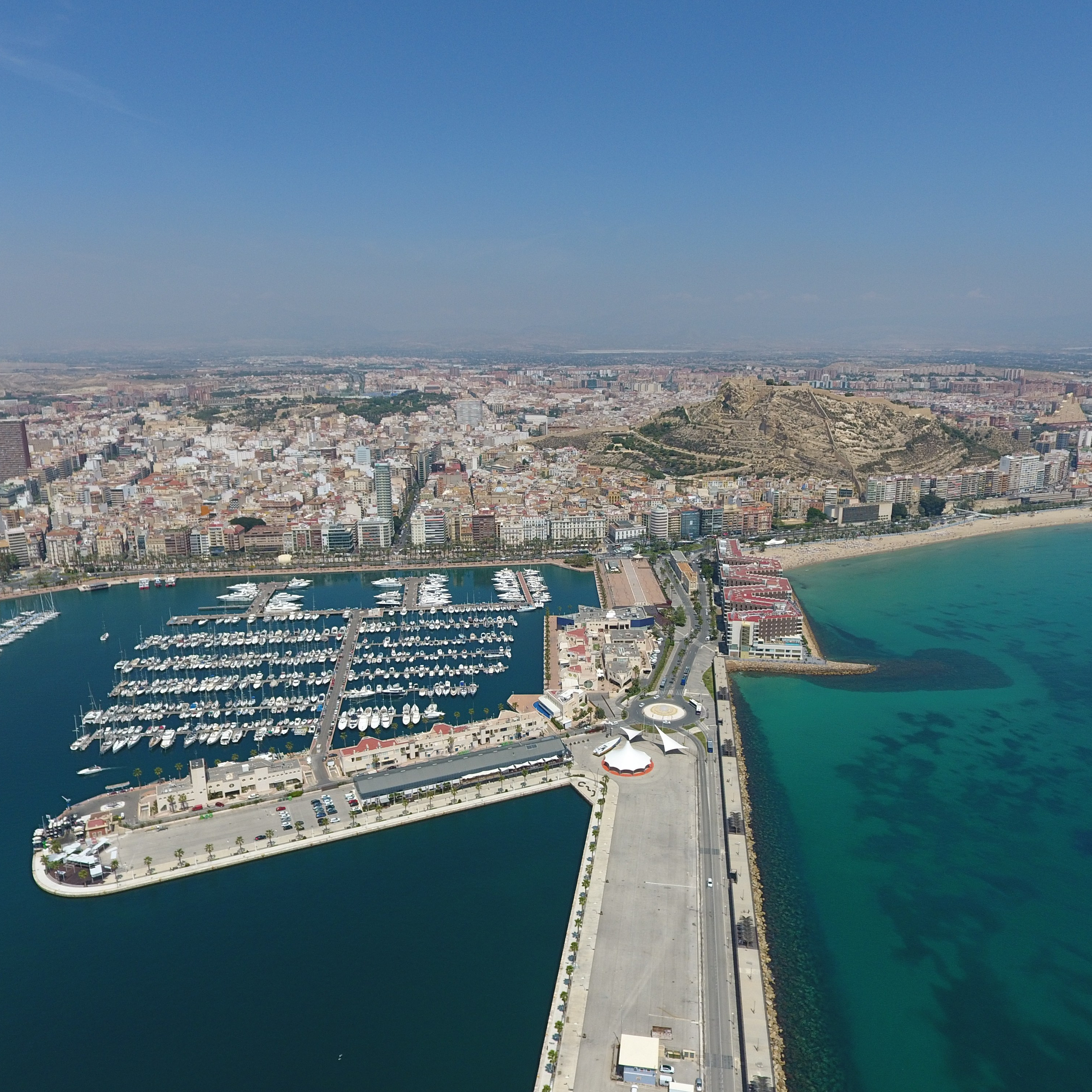 Лавстори за&nbsp;границей