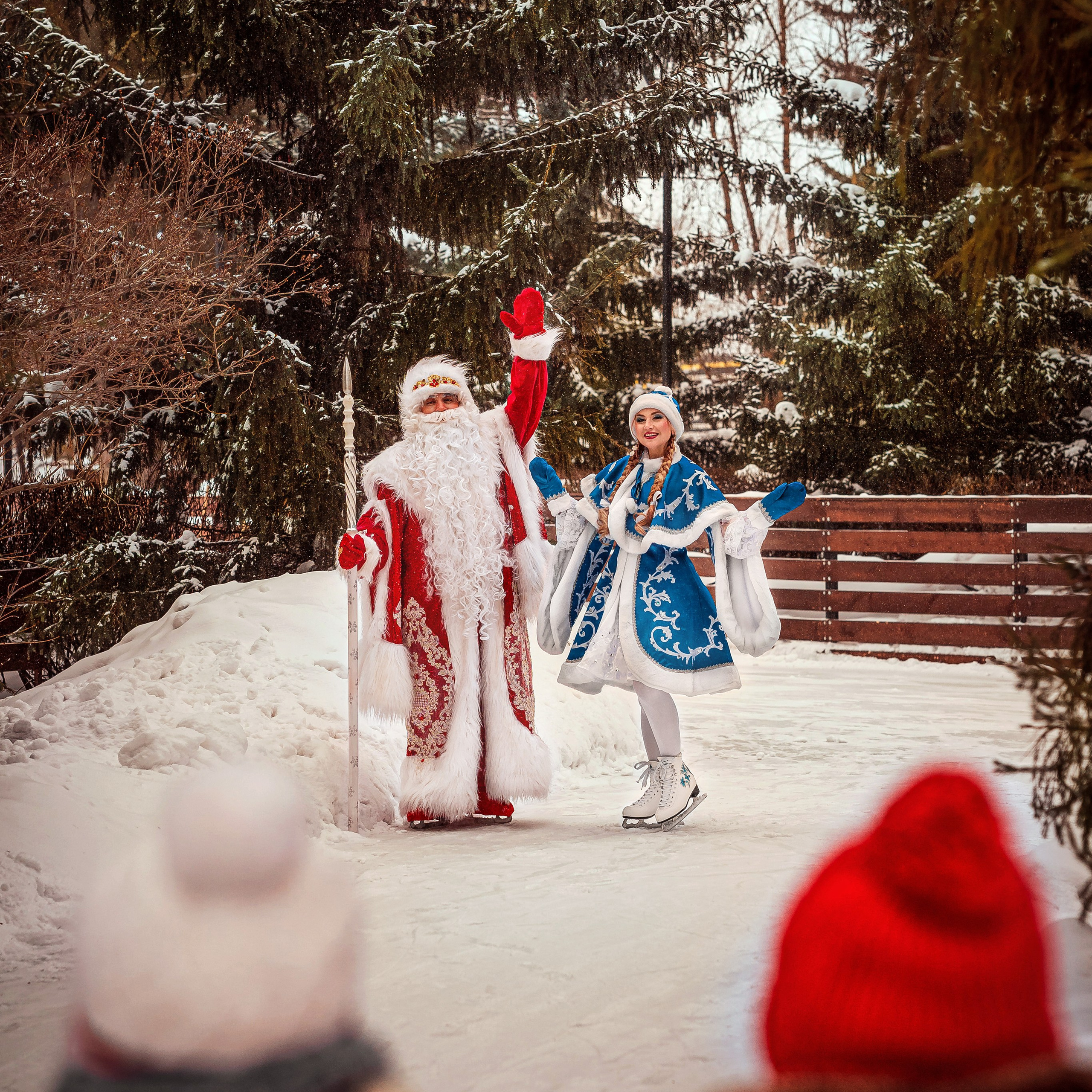 Новогодние приключения Деда Мороза и Снегурочки