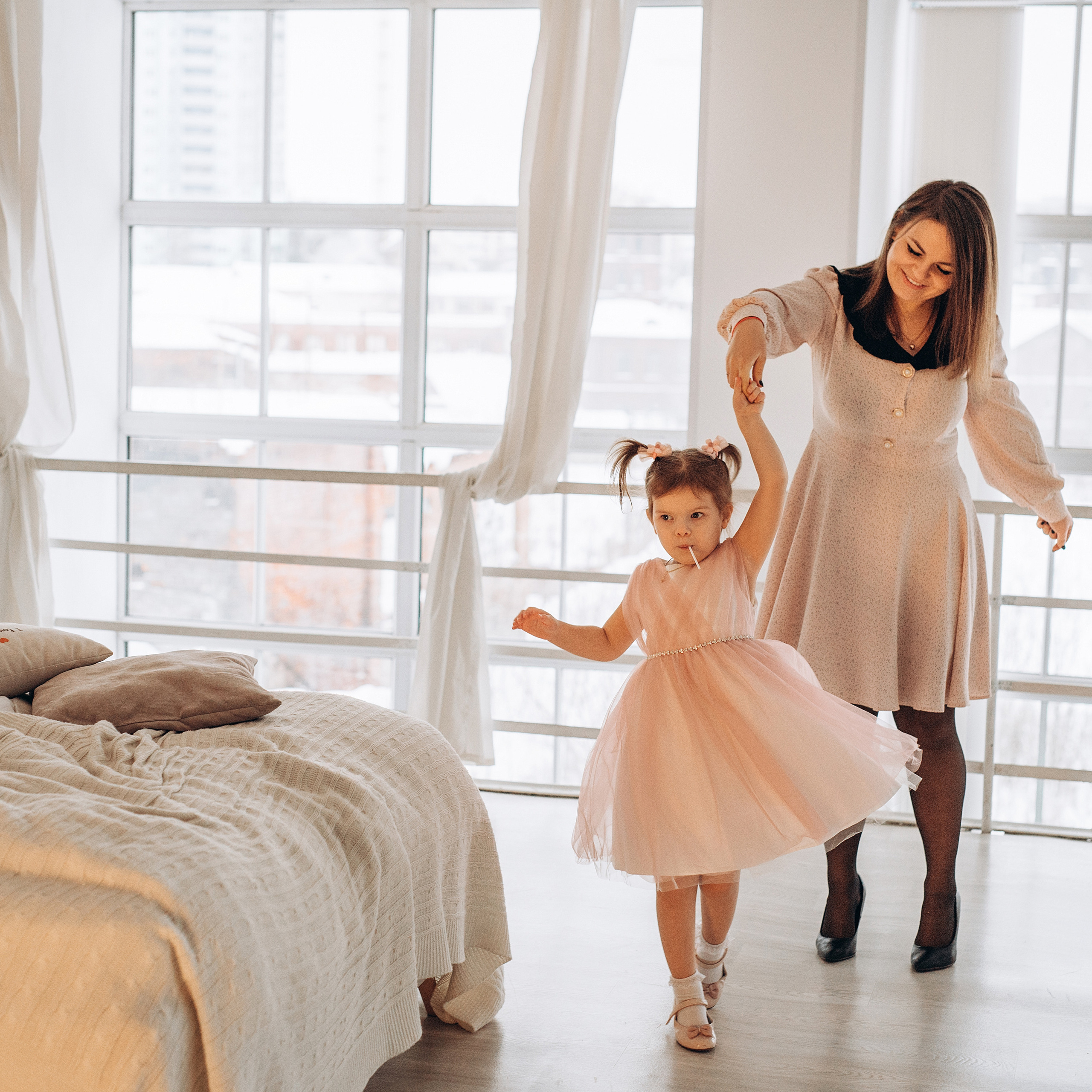 Настя и Майя