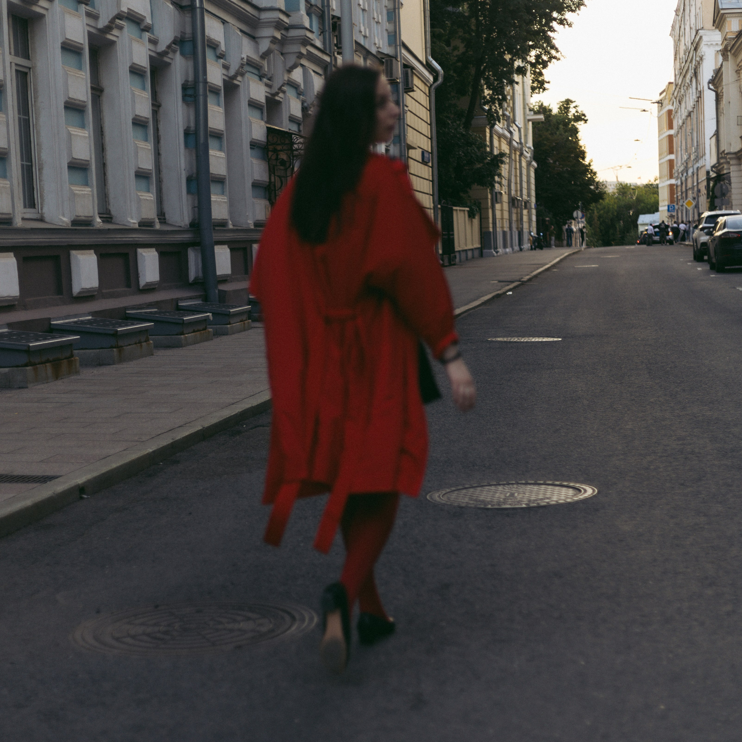 Девушка в красном. Портретный фотограф в Москве и МО