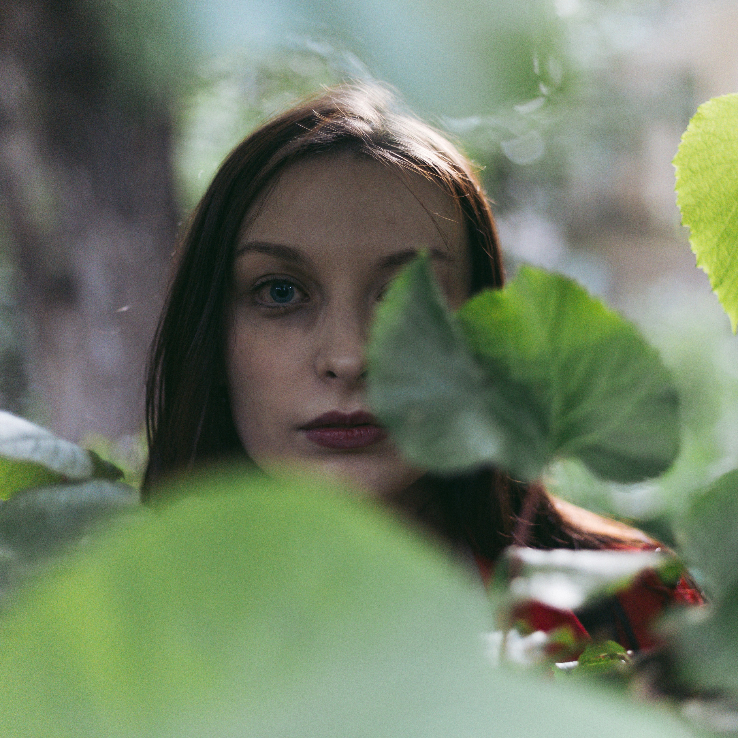 Девушка в красном. Портретный фотограф в Москве и МО