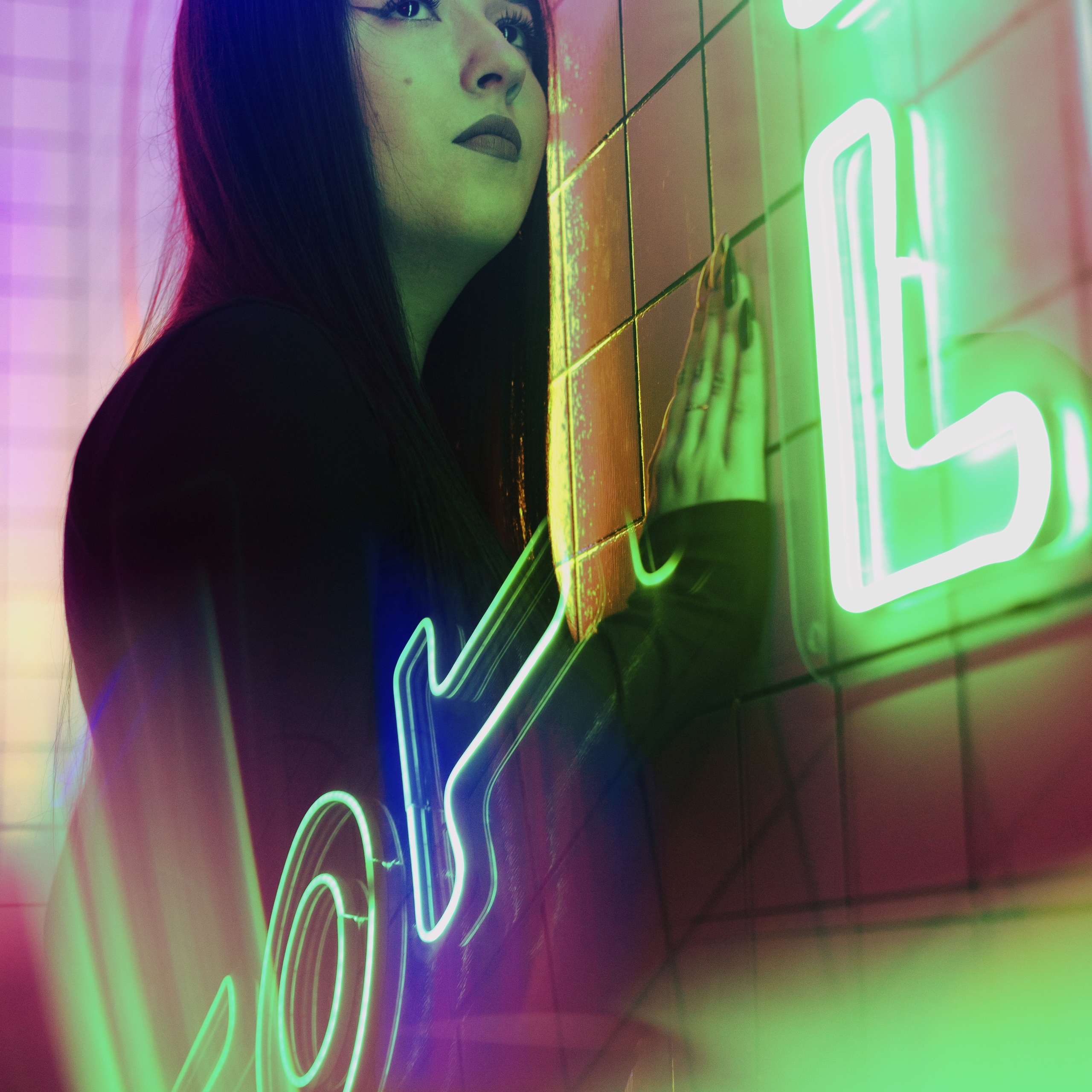 Неон. Портретный фотограф в Москве и МО