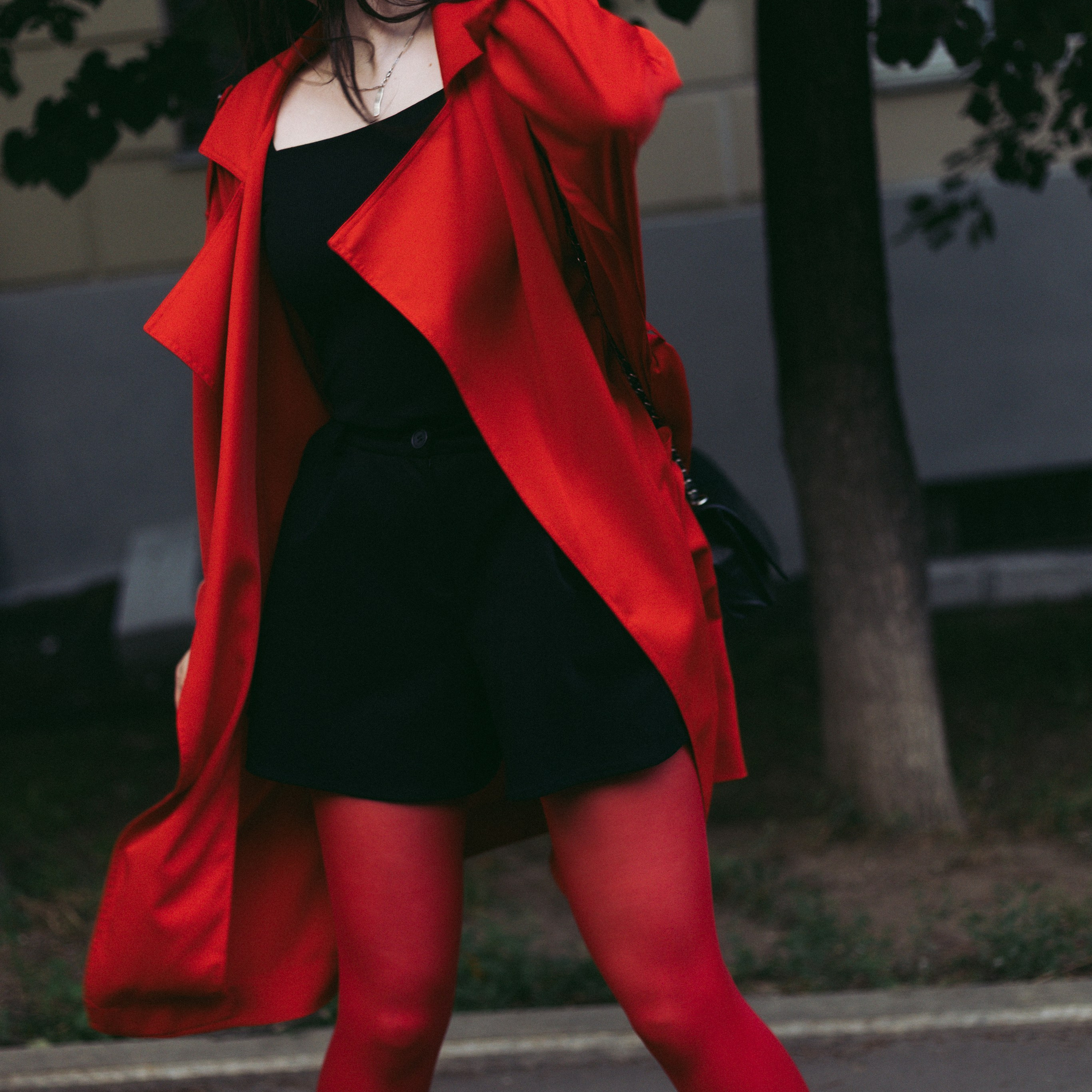 Девушка в красном. Портретный фотограф в Москве и МО