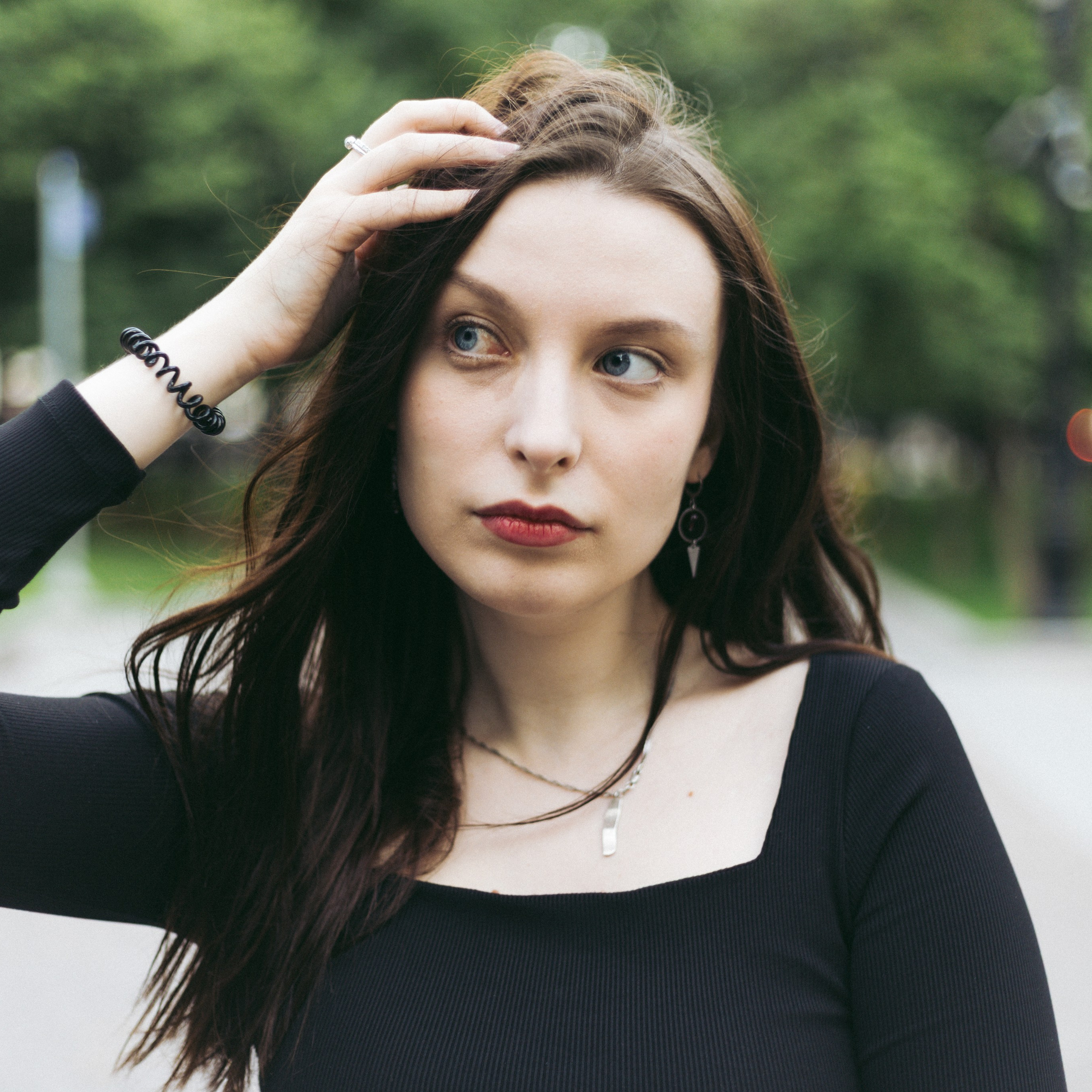 Девушка в красном. Портретный фотограф в Москве и МО