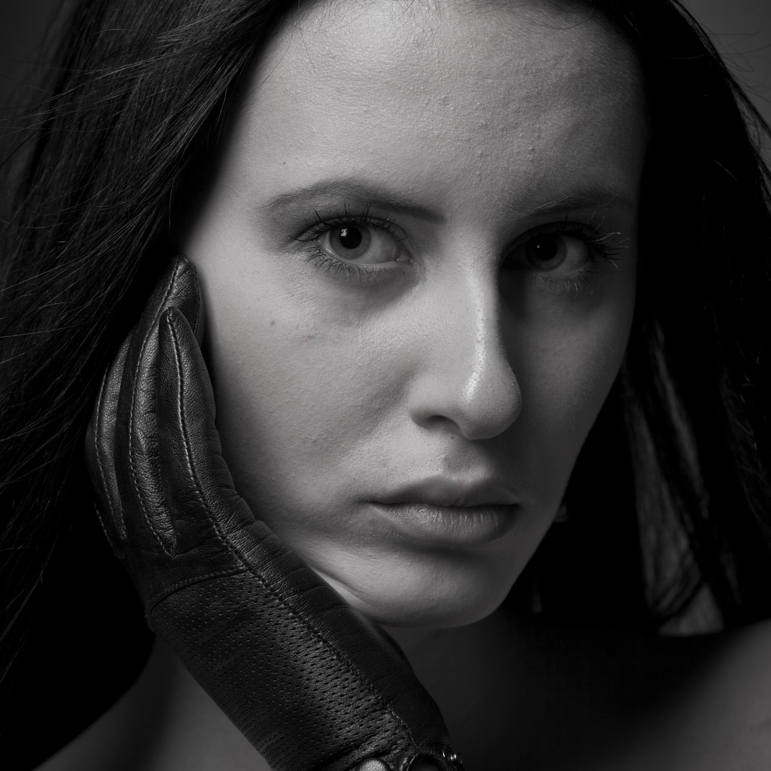 Женский портрет. Главная