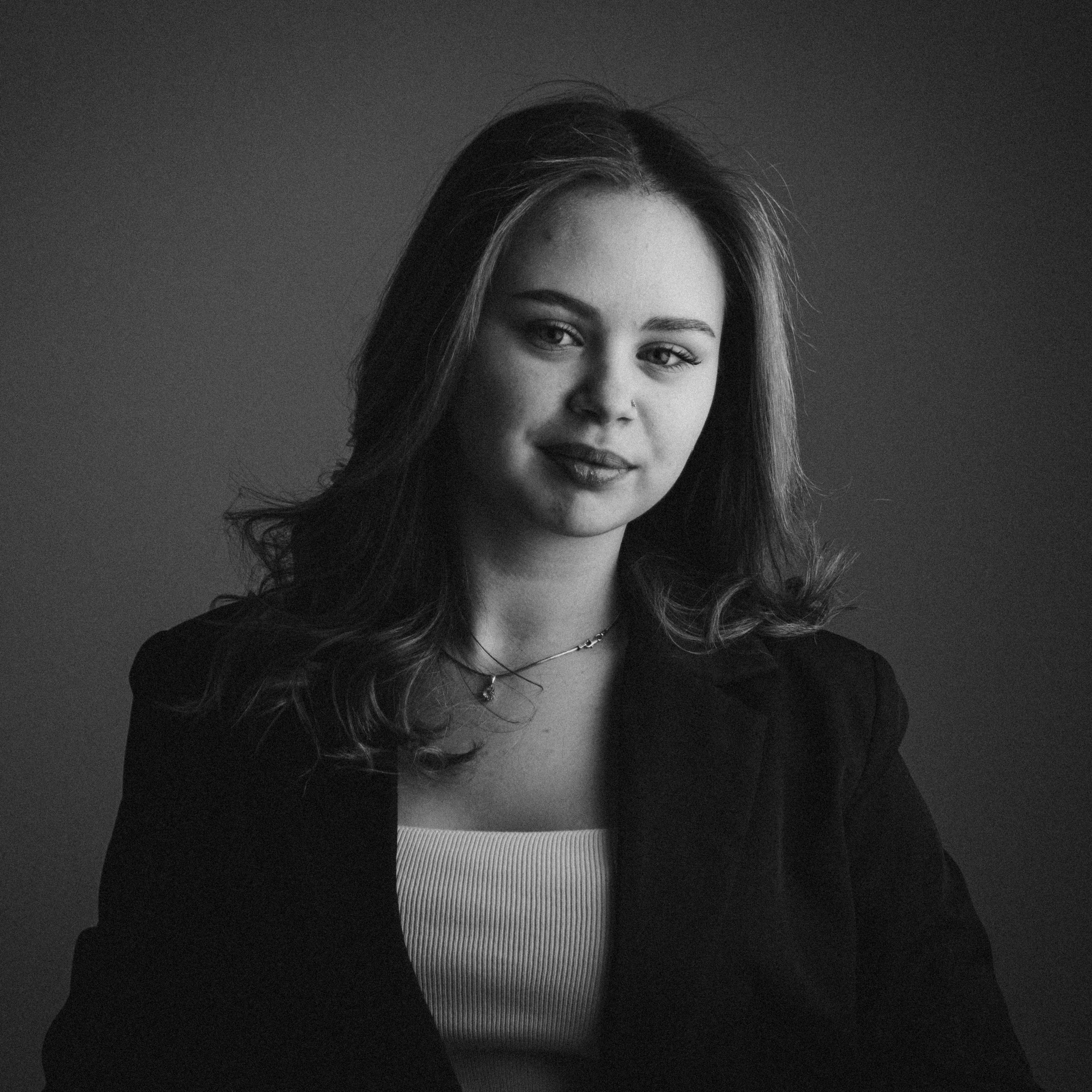 Больше ч/б богу ч/б!