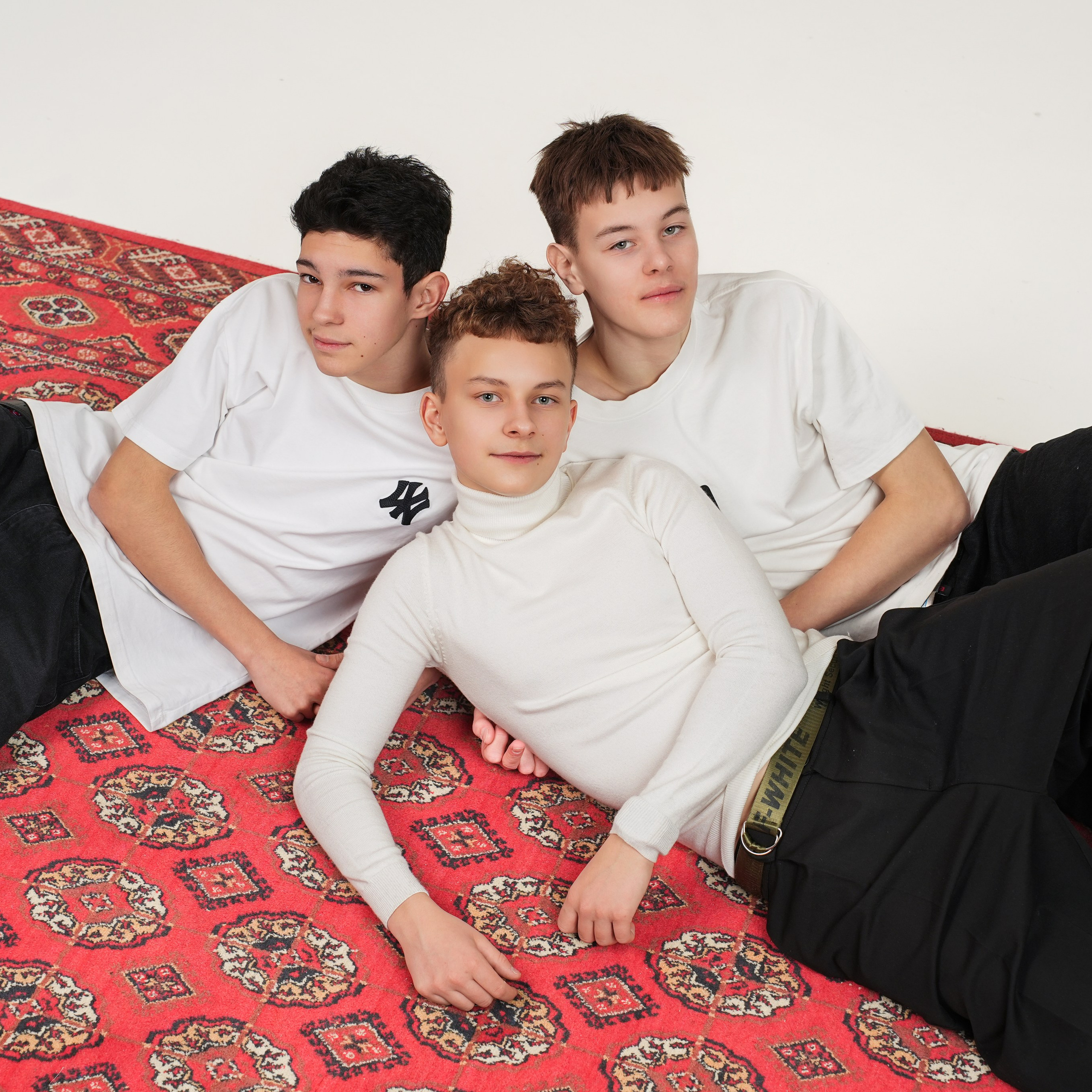 Как одеться на съемку?. Выпускные альбомы с оживающими фото Екатеринбург