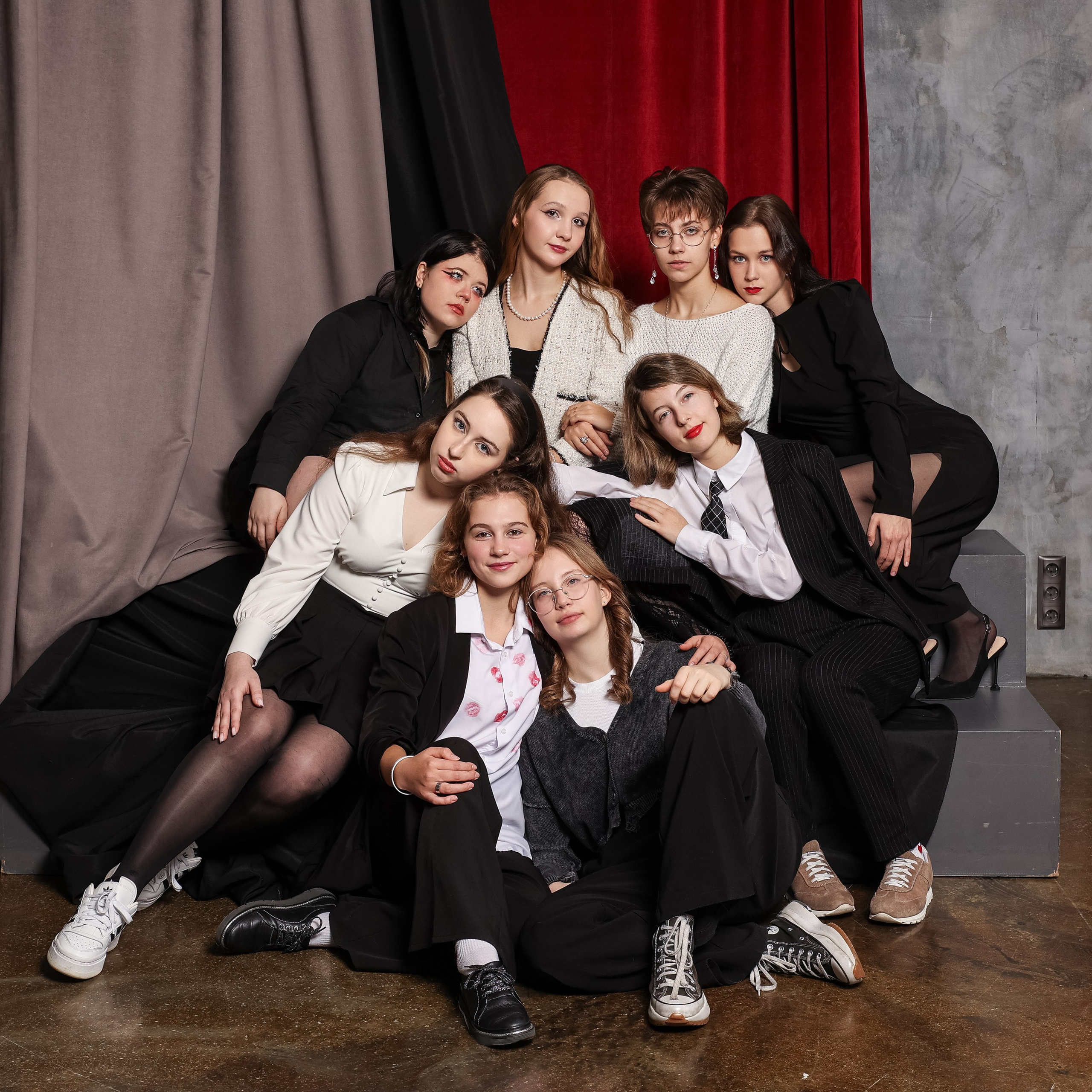 Как одеться на съемку?. Выпускные альбомы с оживающими фото Екатеринбург