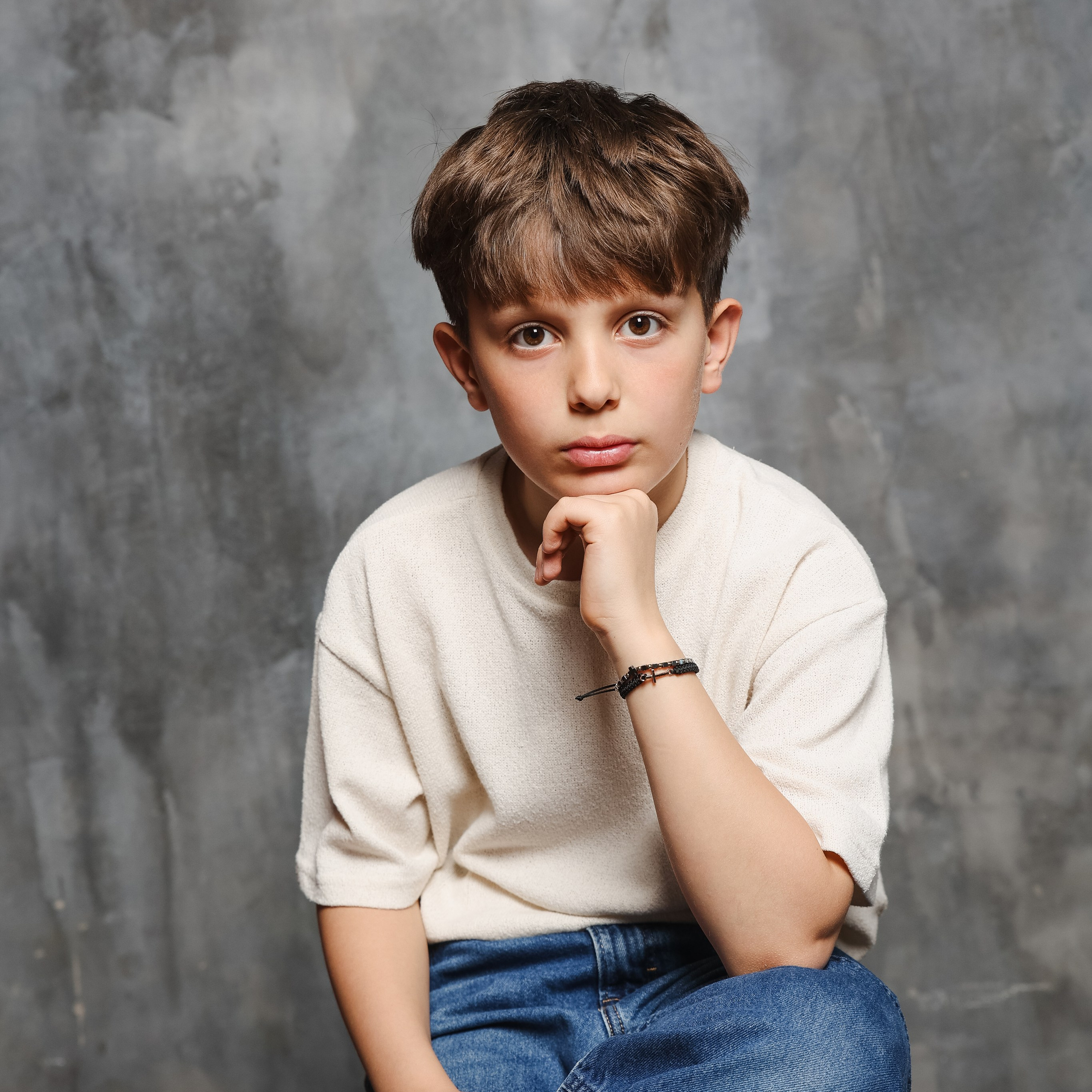 Студия в которой мы снимаем. Выпускные альбомы с оживающими фото Екатеринбург