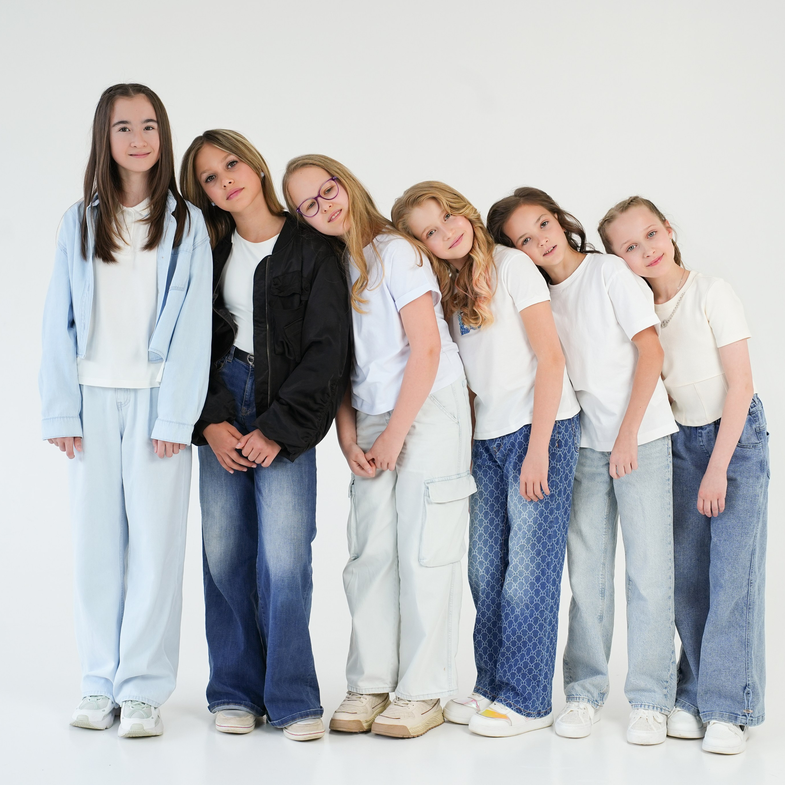 Студия в которой мы снимаем. Выпускные альбомы с оживающими фото Екатеринбург