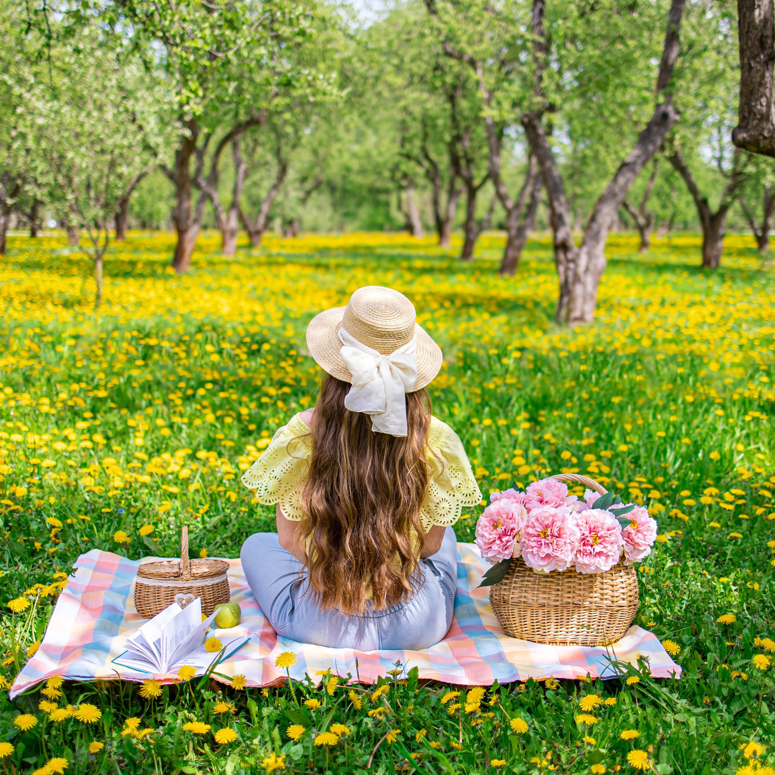 Ира в одуванчиках