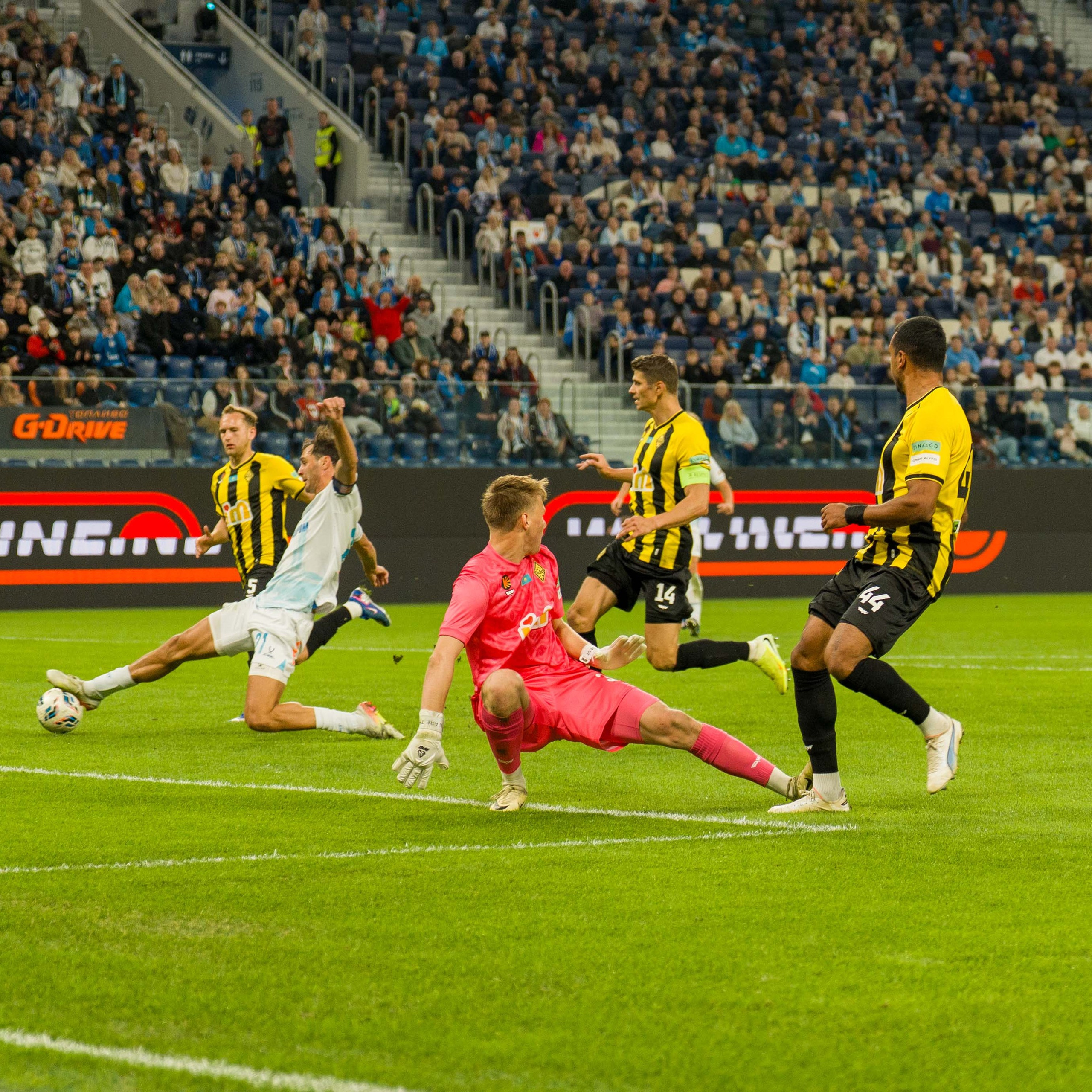 Зенит — Кайрат