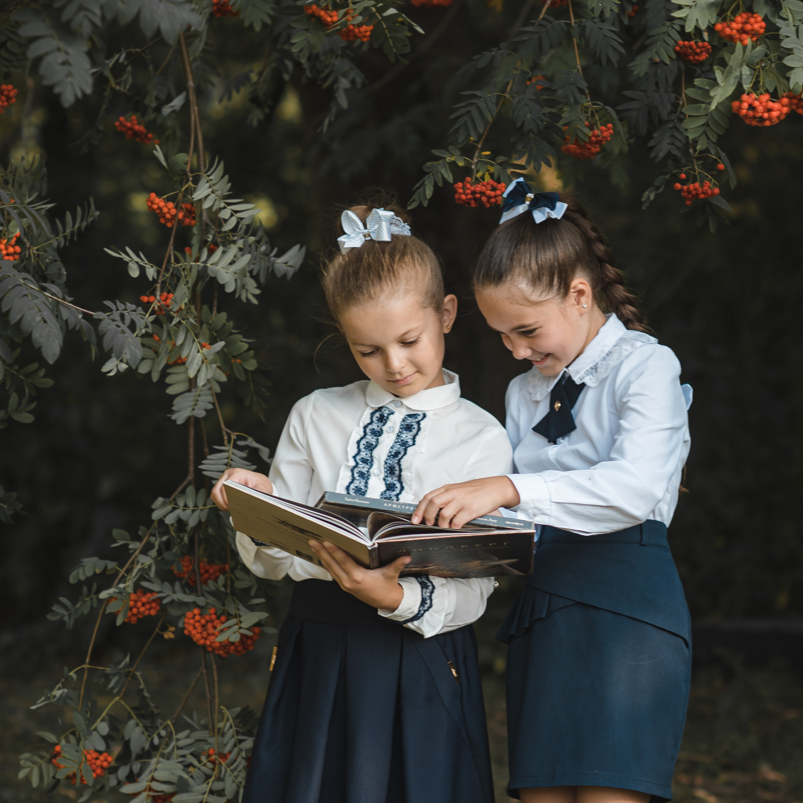 Школьные подружки