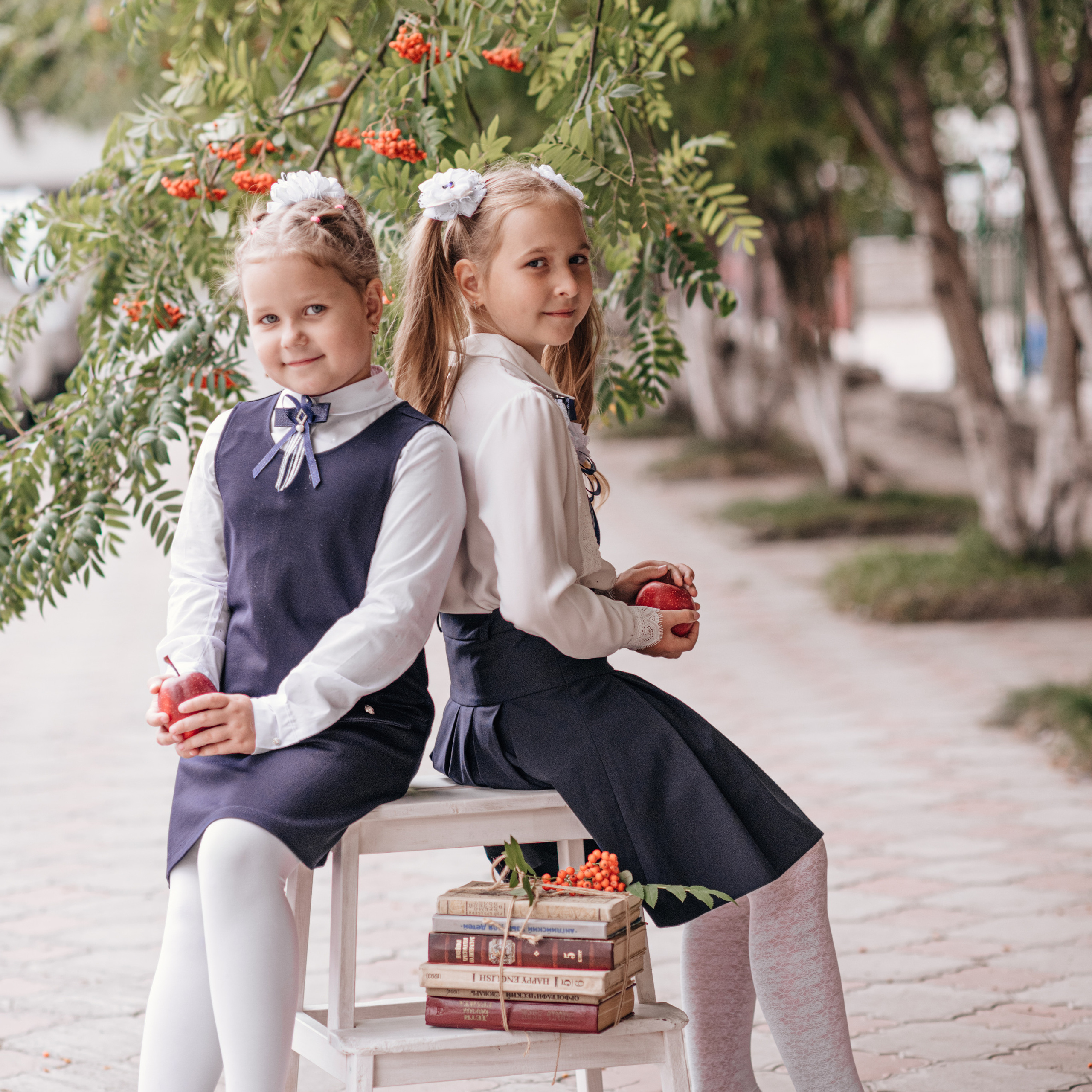 Подружки школьницы