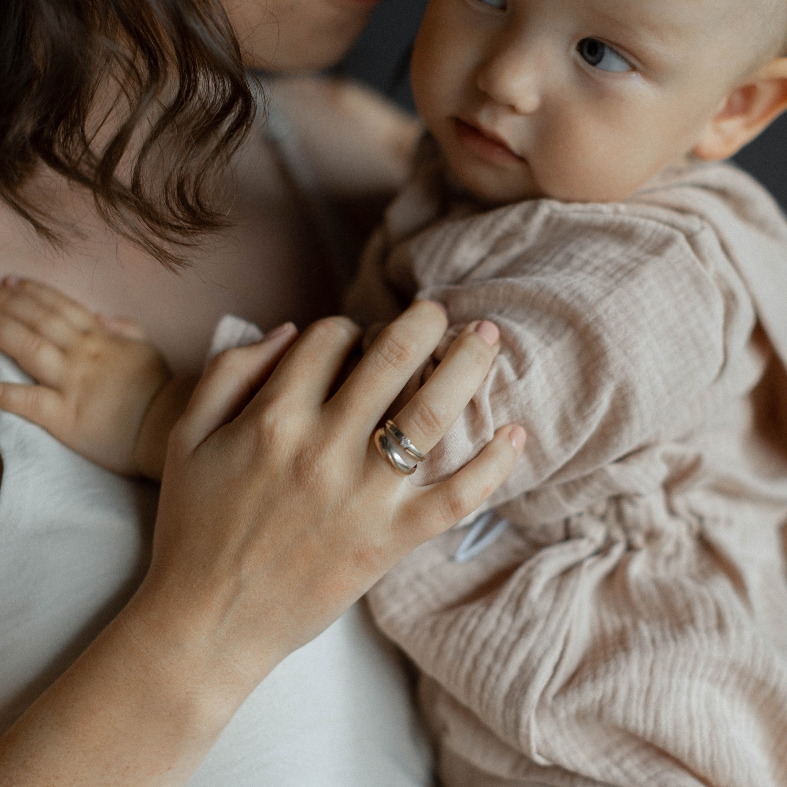 Артем, Виктория и их малыш