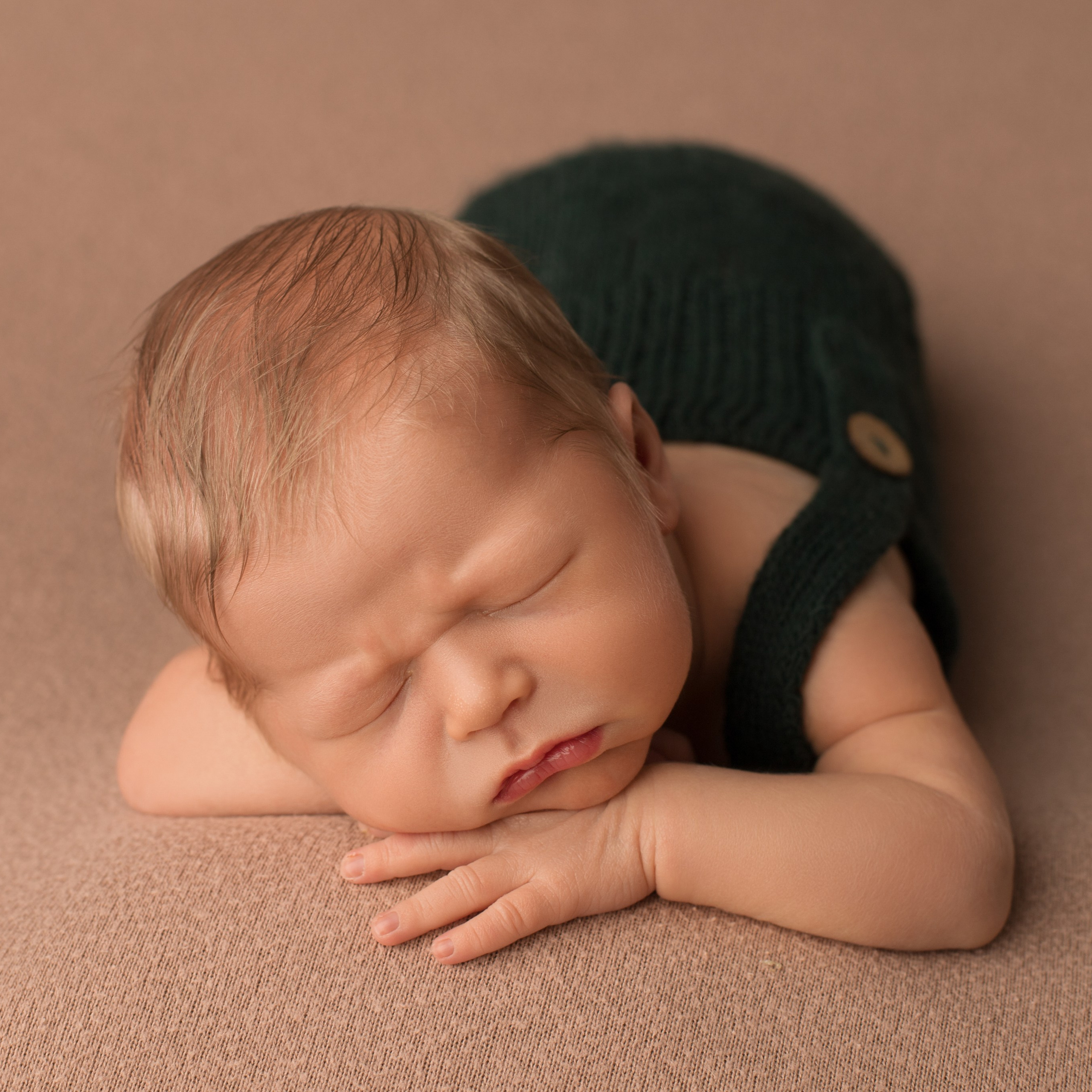 Андрей. Фотограф новорожденных Ольга Джарты