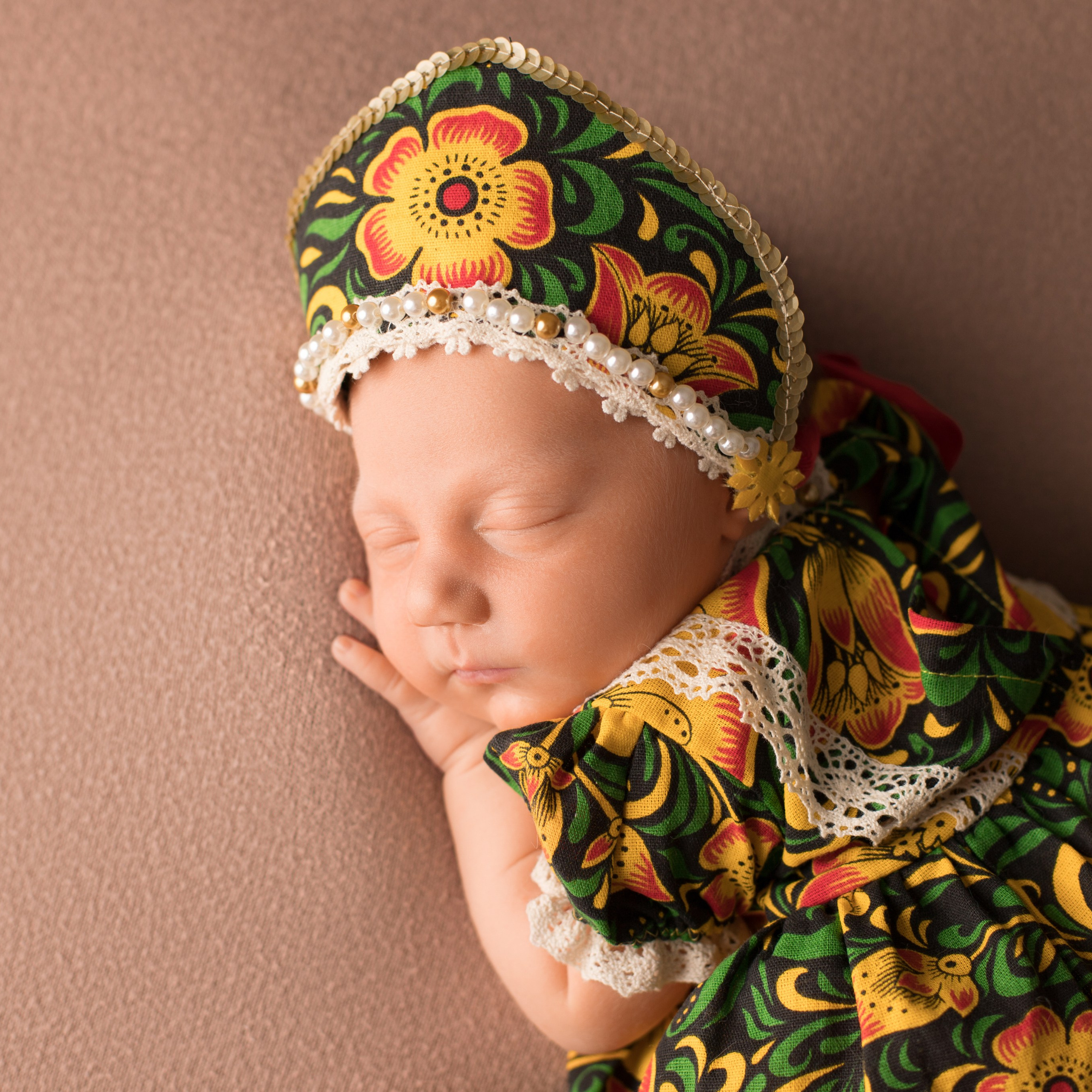 Эмилия. Фотограф новорожденных Ольга Джарты