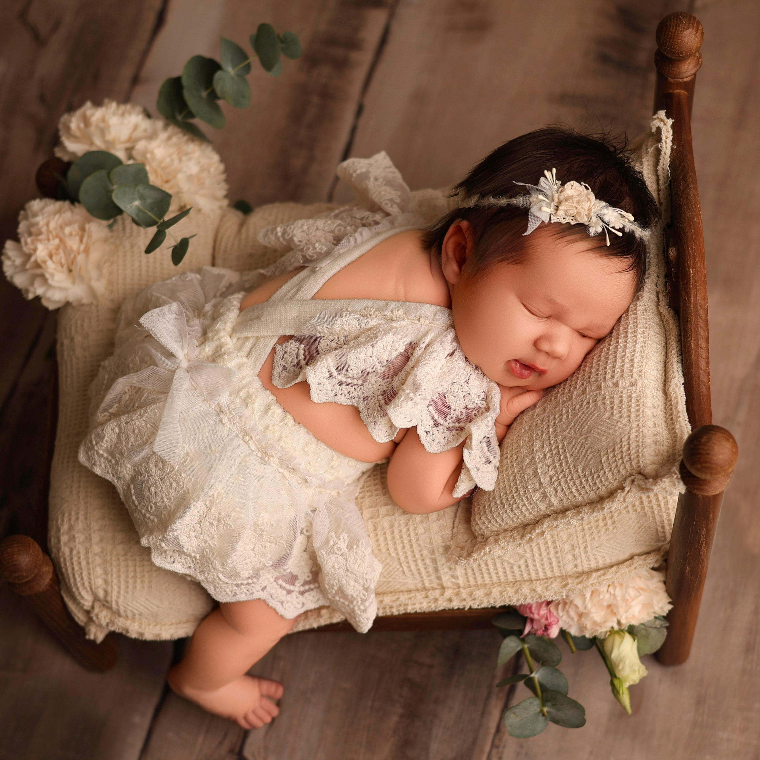 Вера. 7 дней. Фотограф новорожденных Ольга Джарты