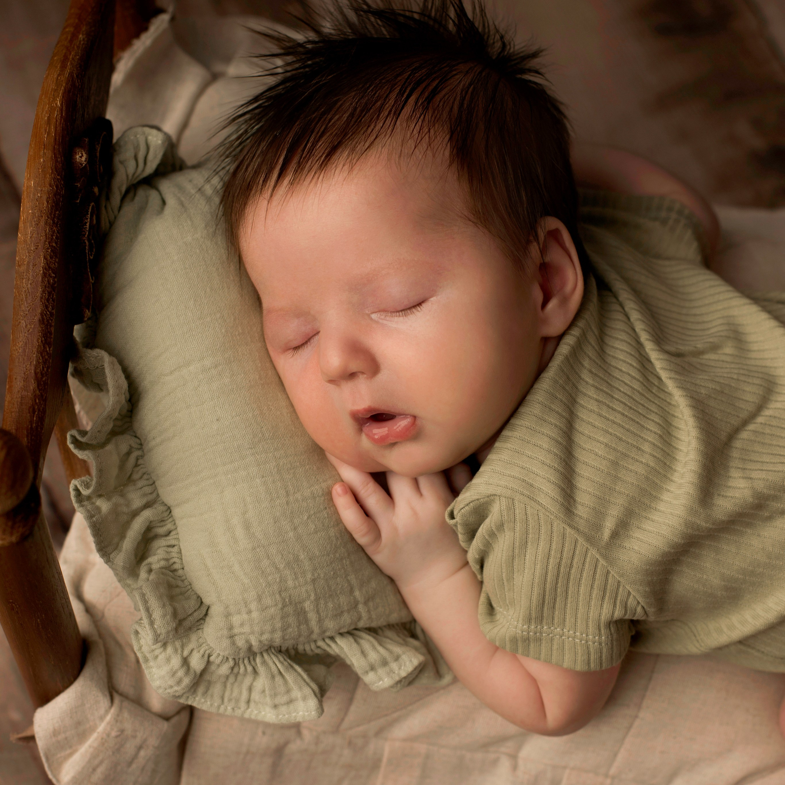 Саша. 2 месяца. Фотограф новорожденных Ольга Джарты