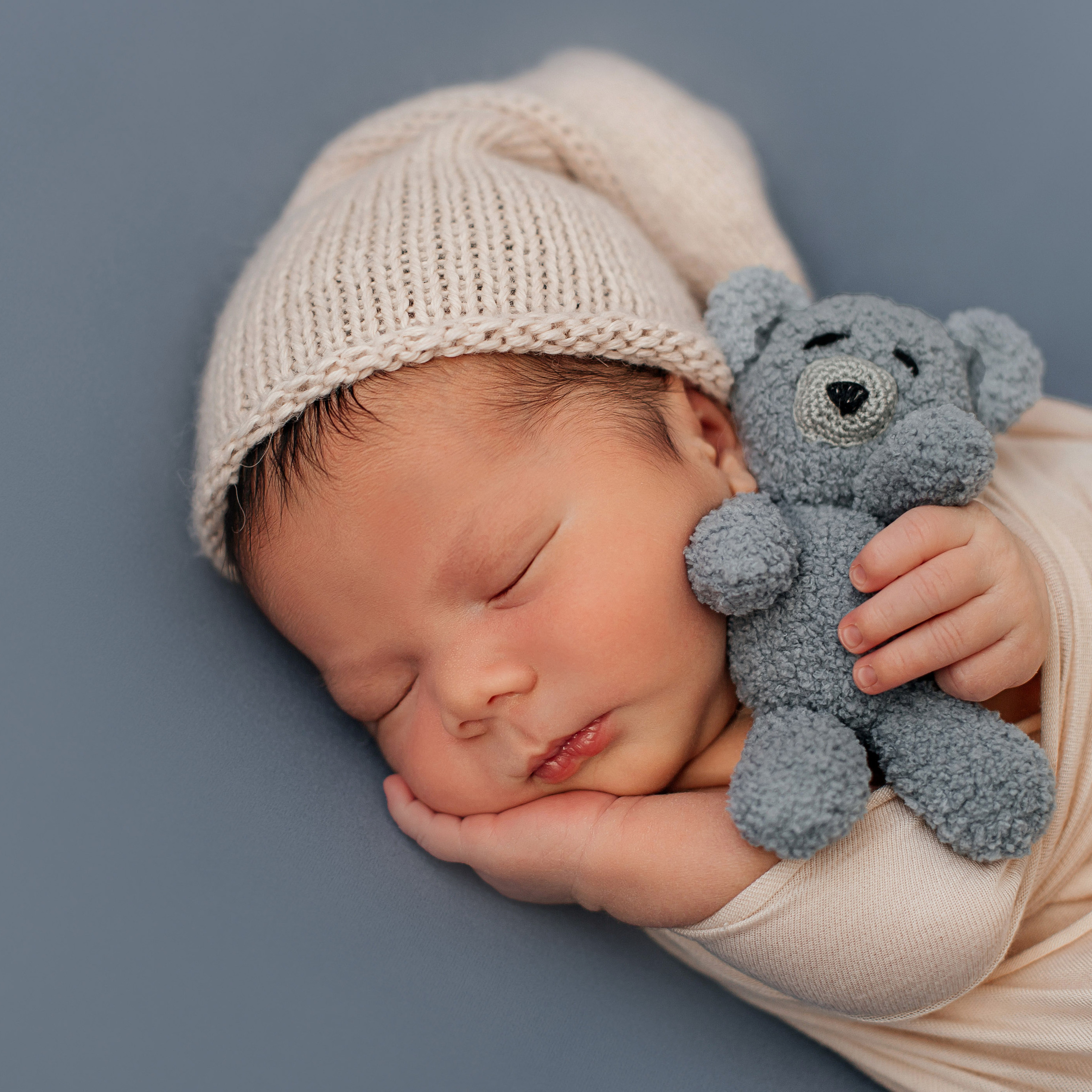 Амир. Фотограф новорожденных Ольга Джарты