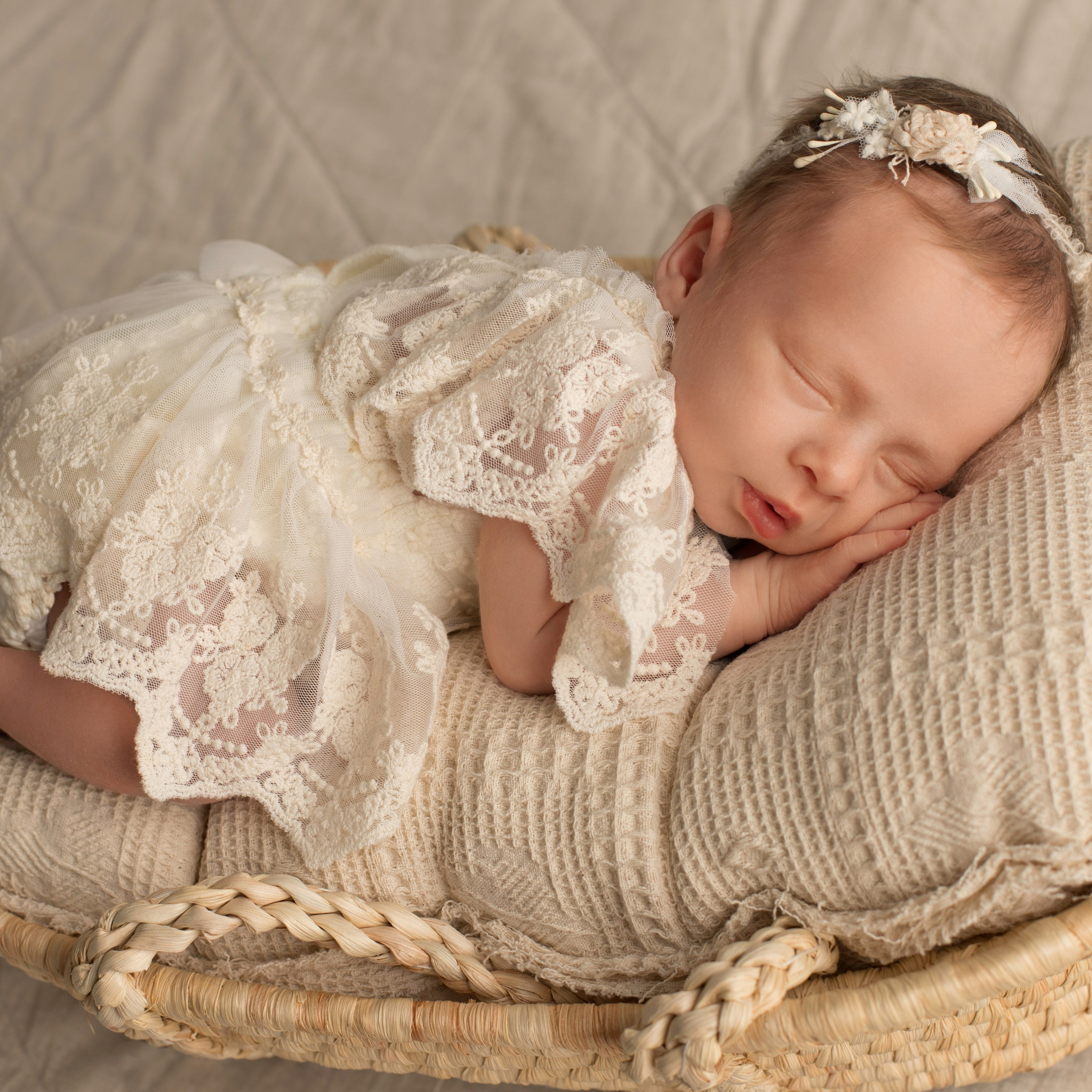 Ева. 20 дней. Фотограф новорожденных Ольга Джарты