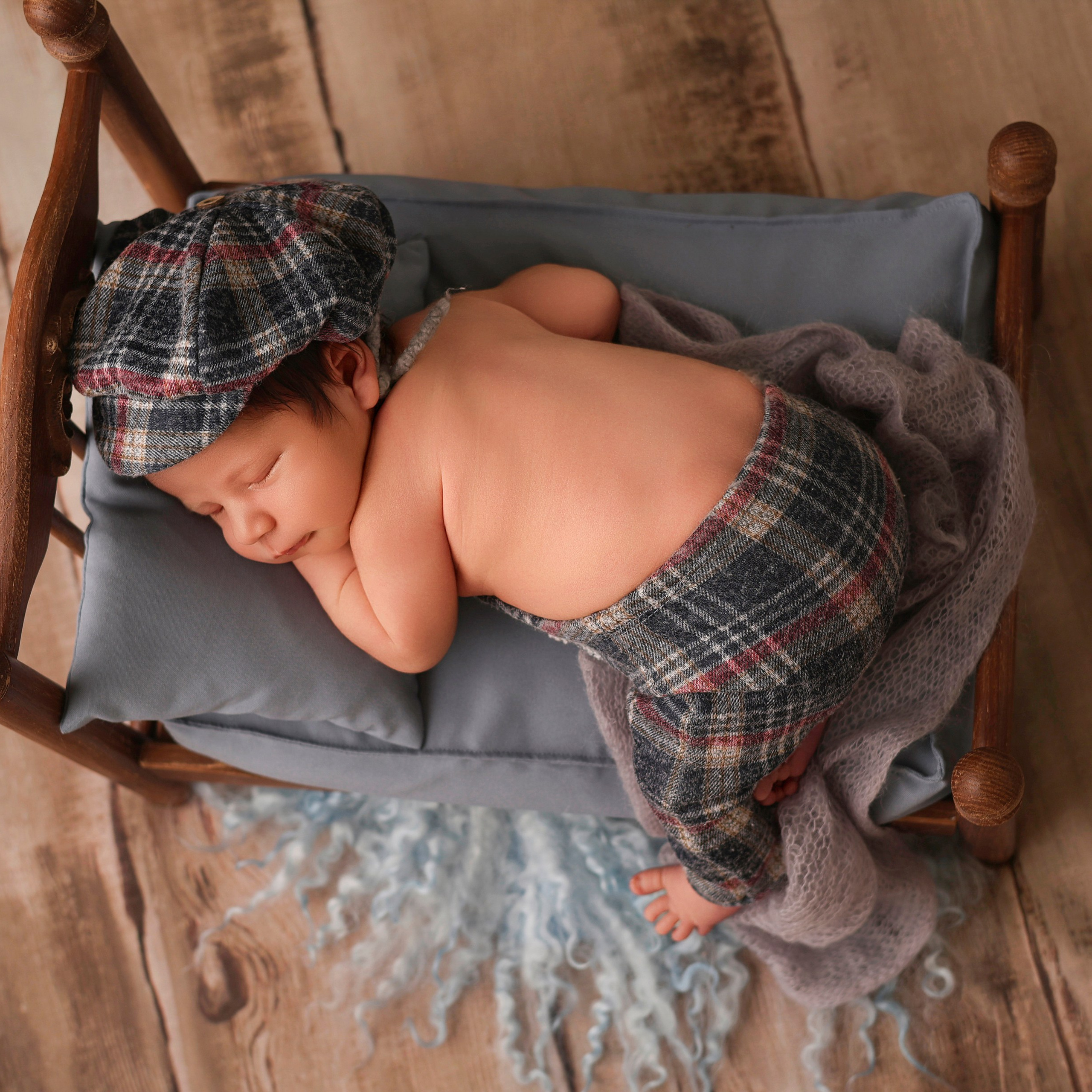 Миша. 19 дней. Фотограф новорожденных Ольга Джарты