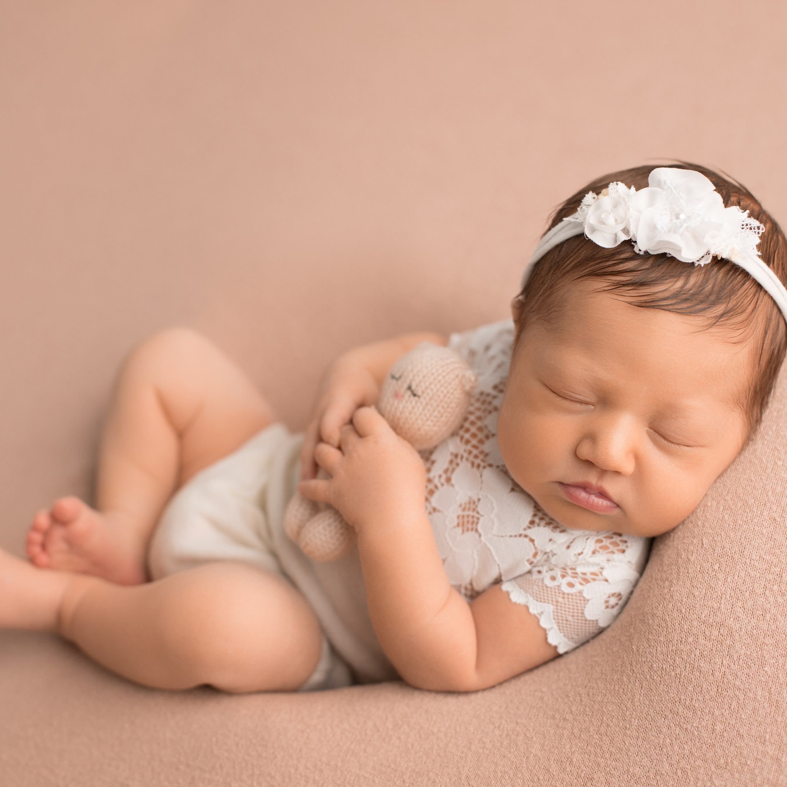 Есения.8 дней. Фотограф новорожденных Ольга Джарты