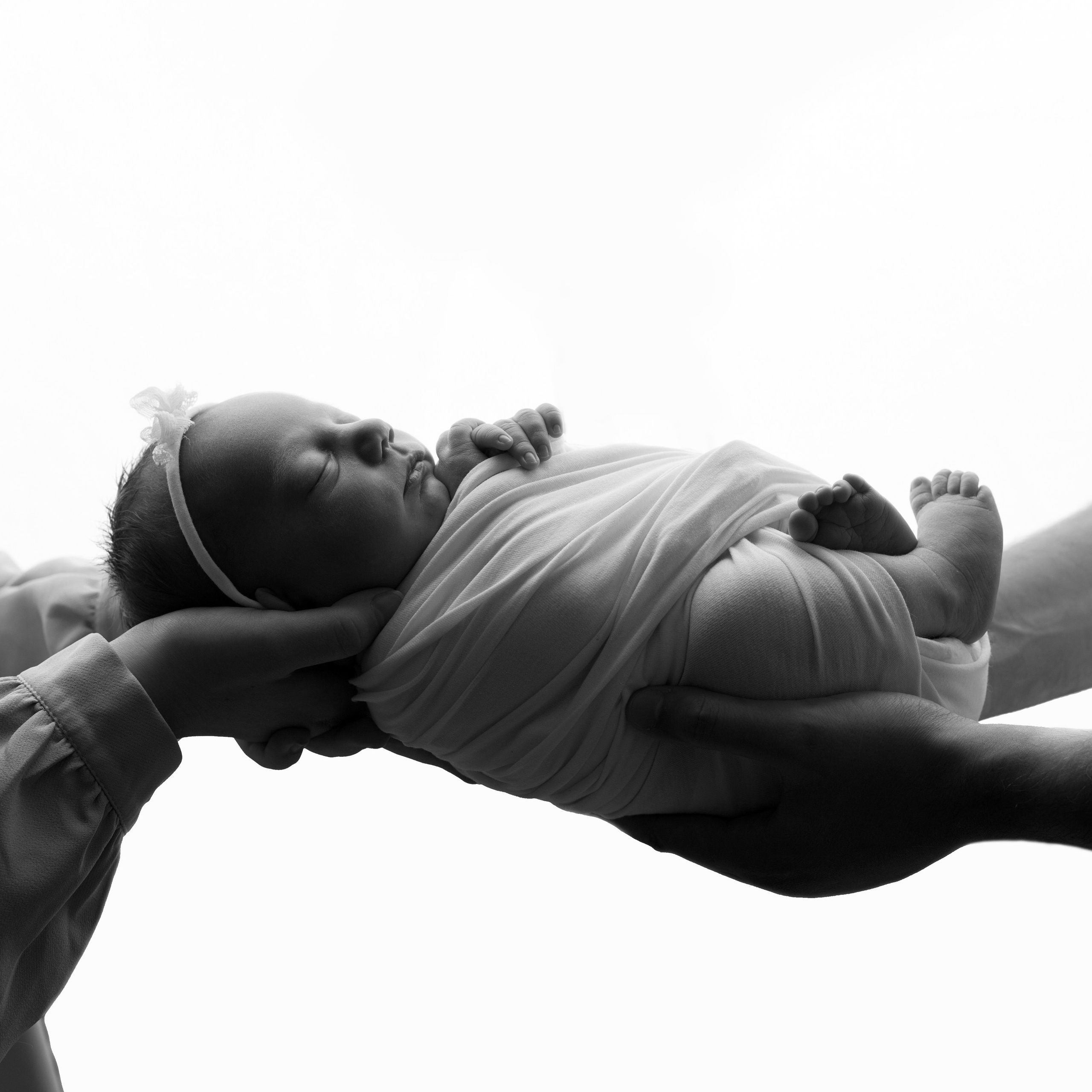 Эмилия. Фотограф новорожденных Ольга Джарты